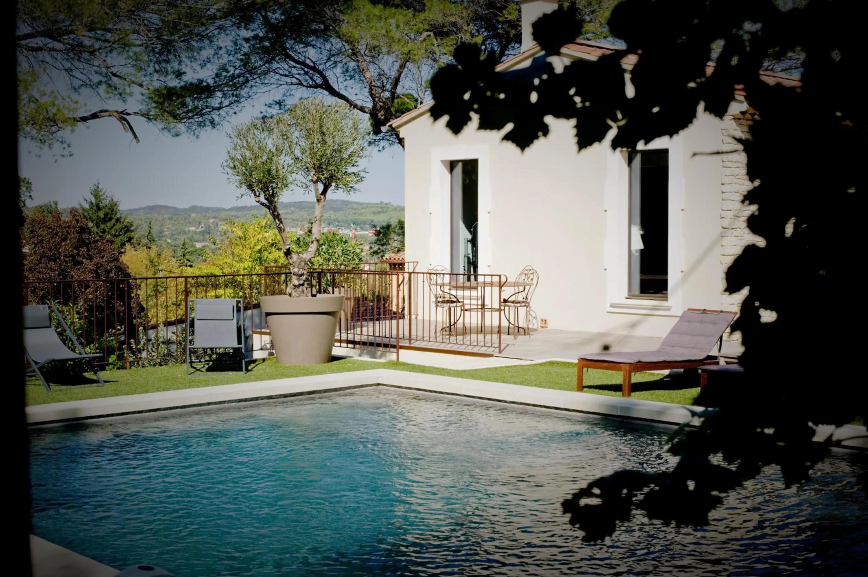 Pool view in La Villa Dupont d'Avignon