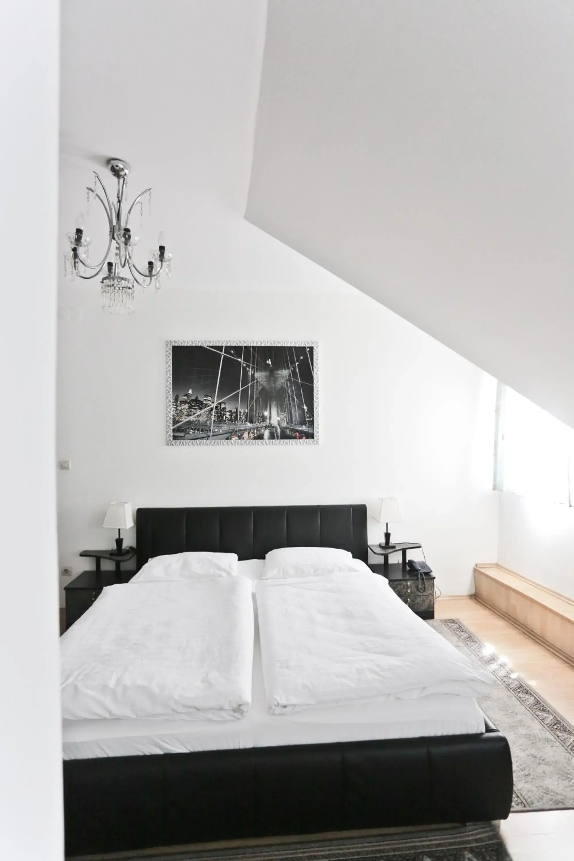 Double Room in Hotel Martini Zagreb Hotel and Restaurant Double Room in Hotel Martini Zagreb Hotel and Restaurant