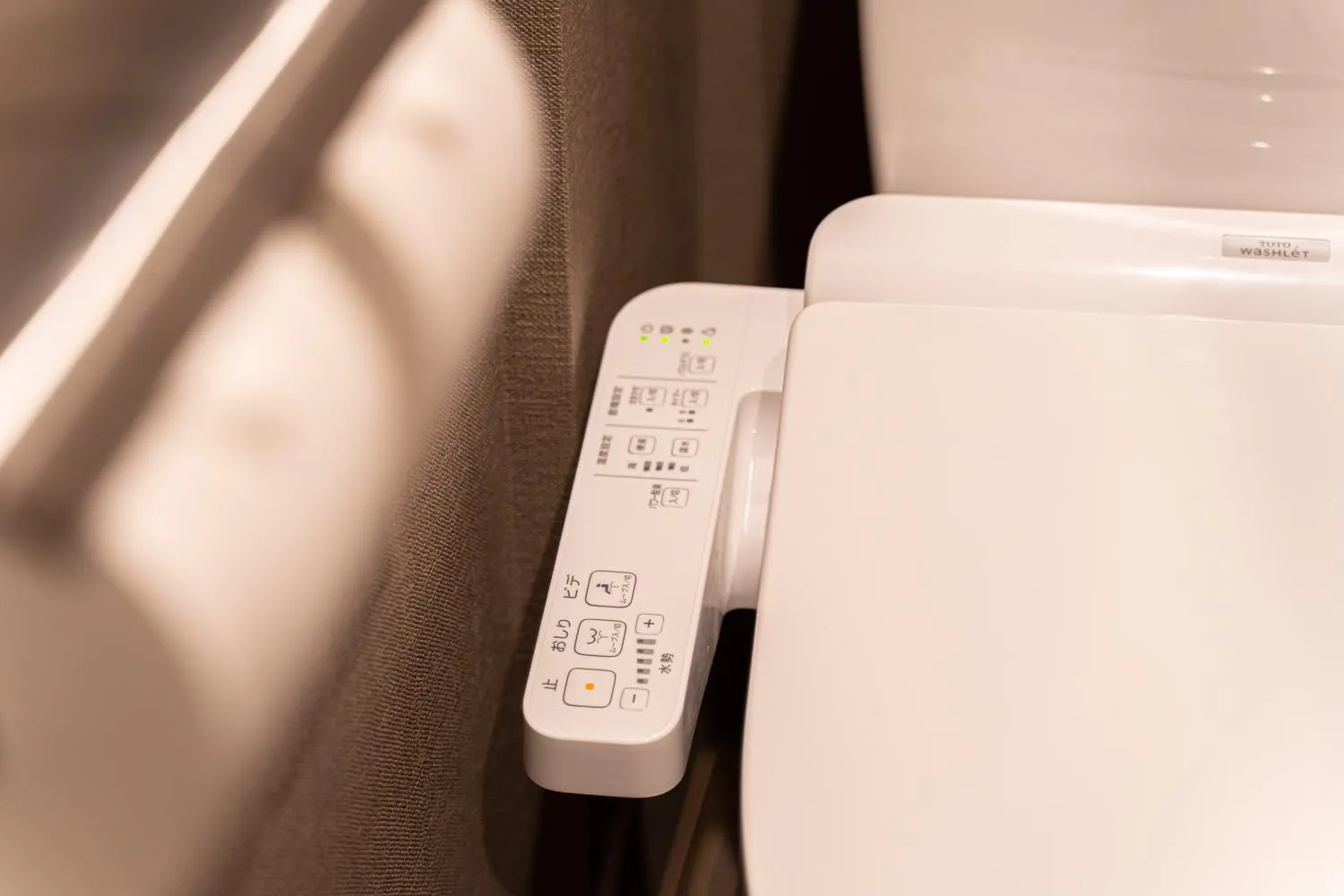 Toilet in Wise Owl Hostels Kyoto