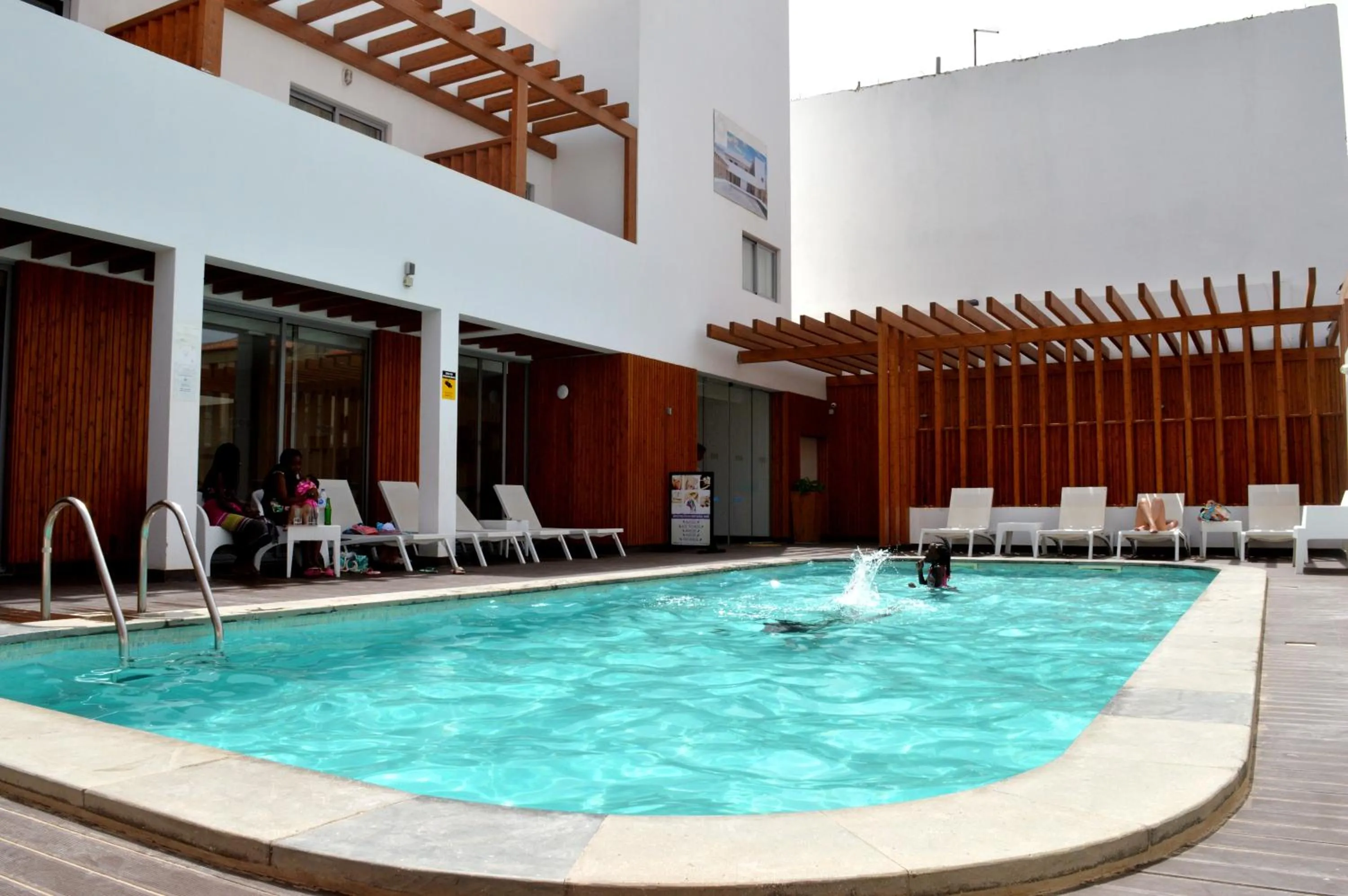 Property building in Hotel Da Luz