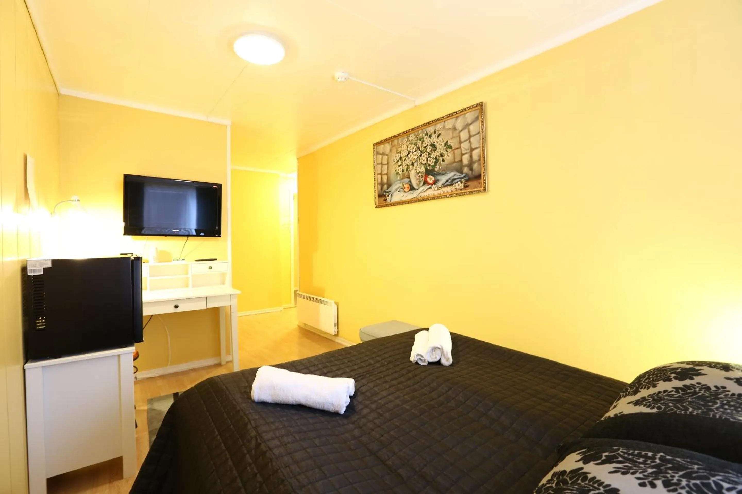 Photo of the whole room, Bed in Barents Hotell