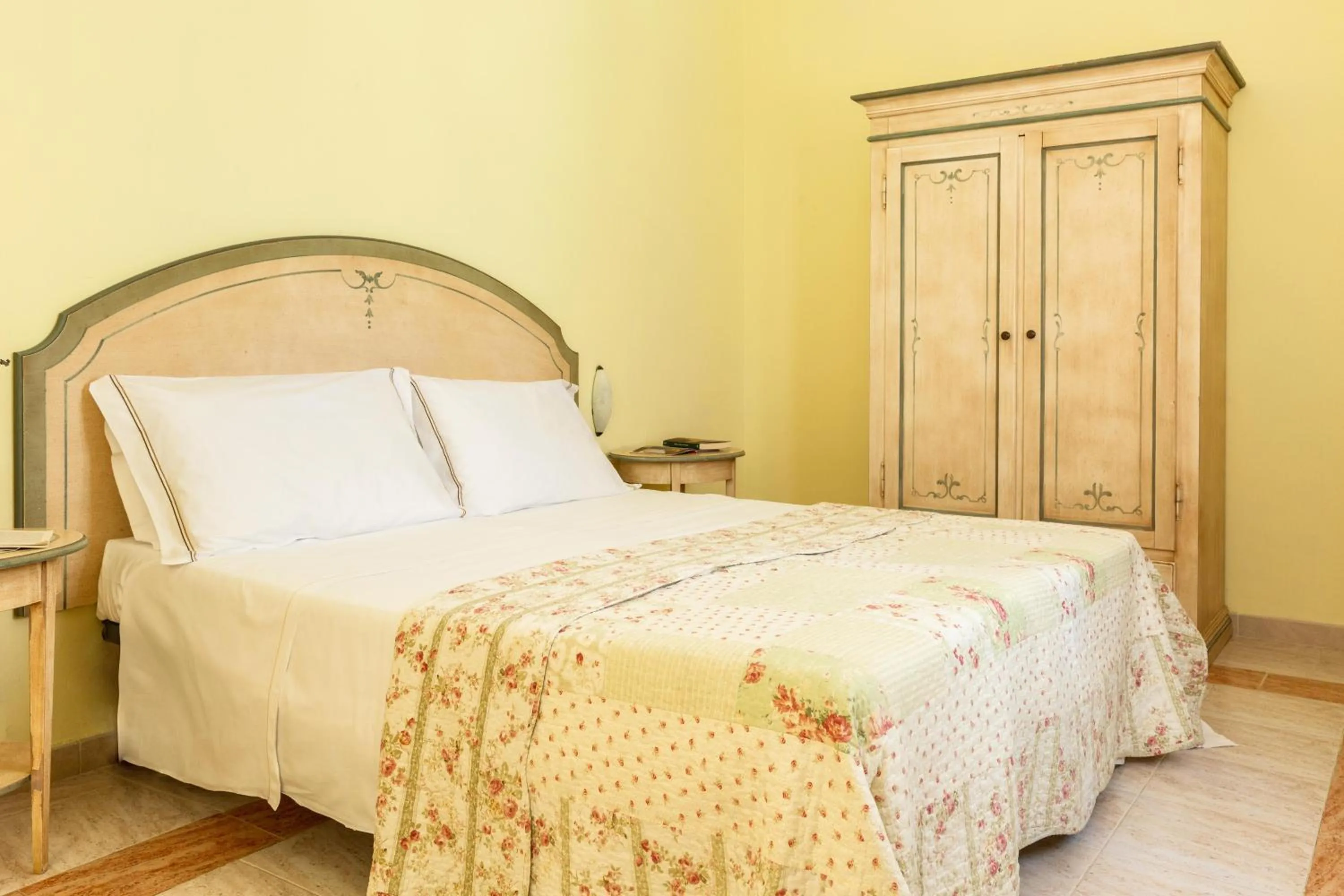 Photo of the whole room, Bed in Pian Dei Mucini Resort