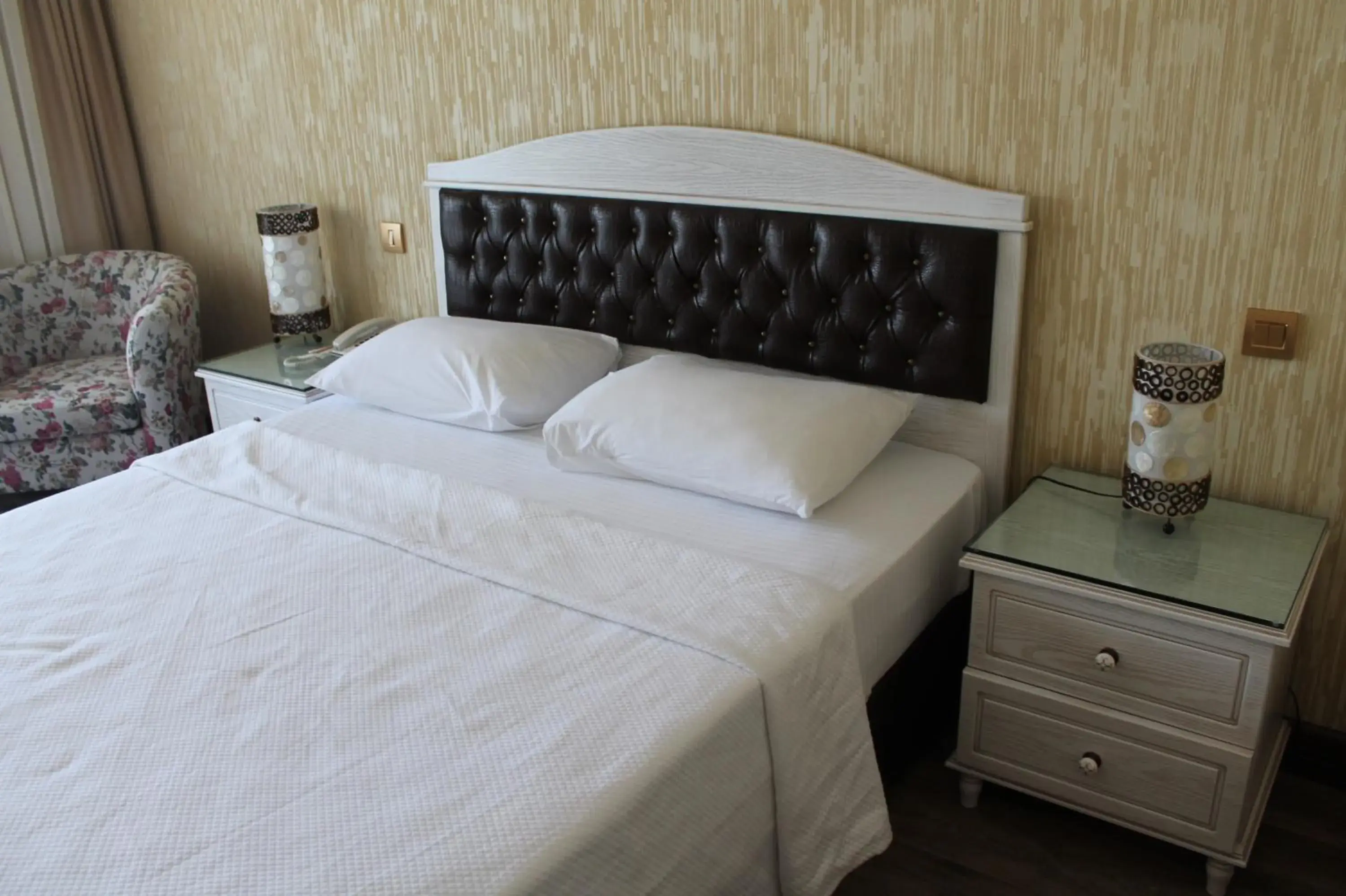 Photo of the whole room, Bed in Bella View Art Boutique Hotel Photo of the whole room, Bed in Bella View Art Boutique Hotel