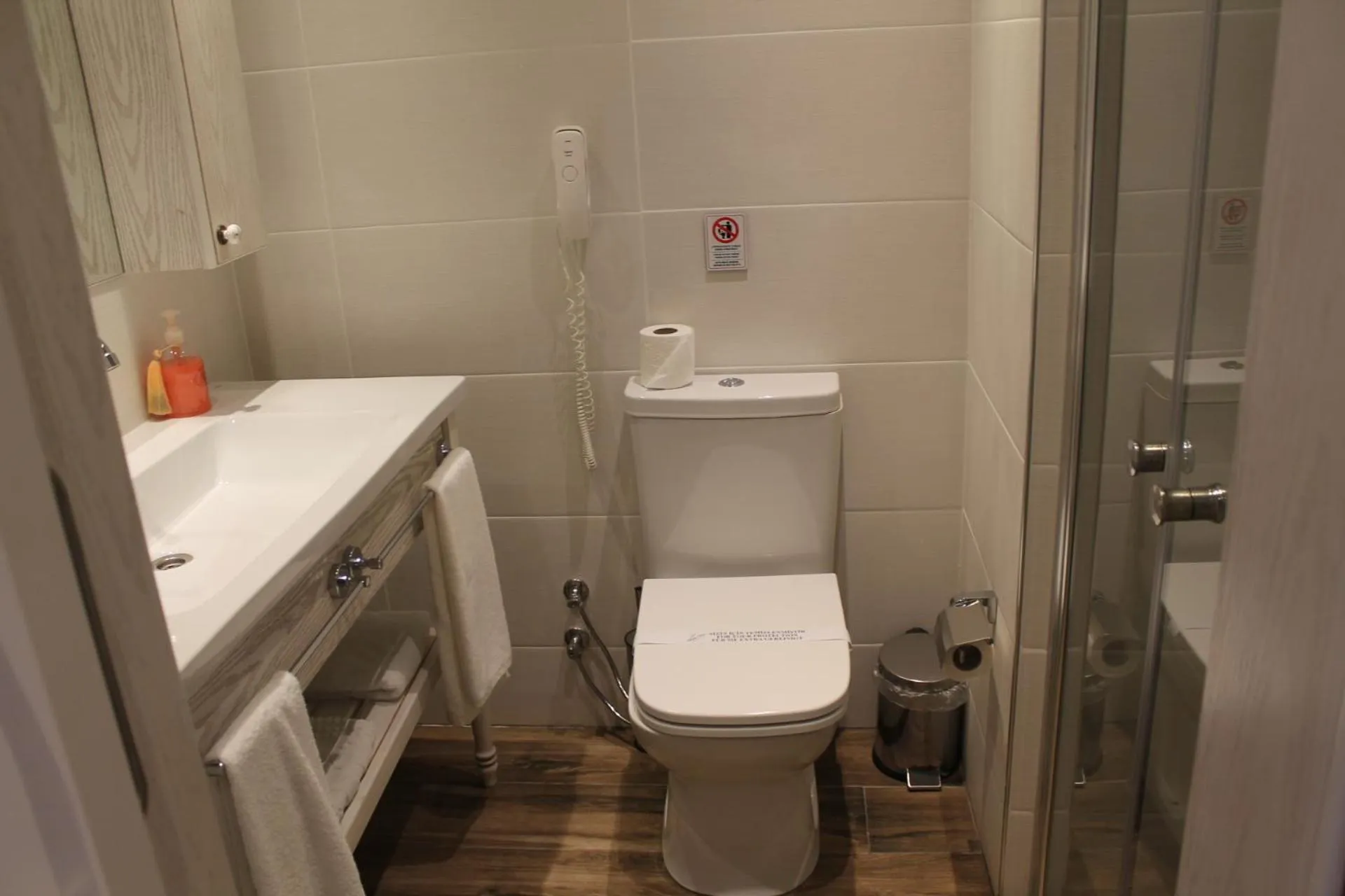 Bella View Art Boutique Hotel