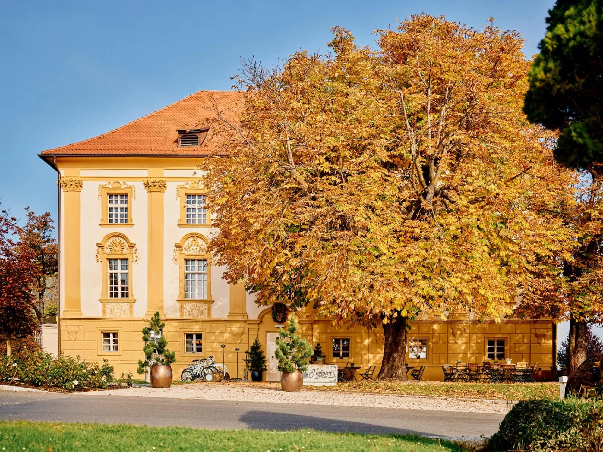 Property building in TAUROA Hofwirt