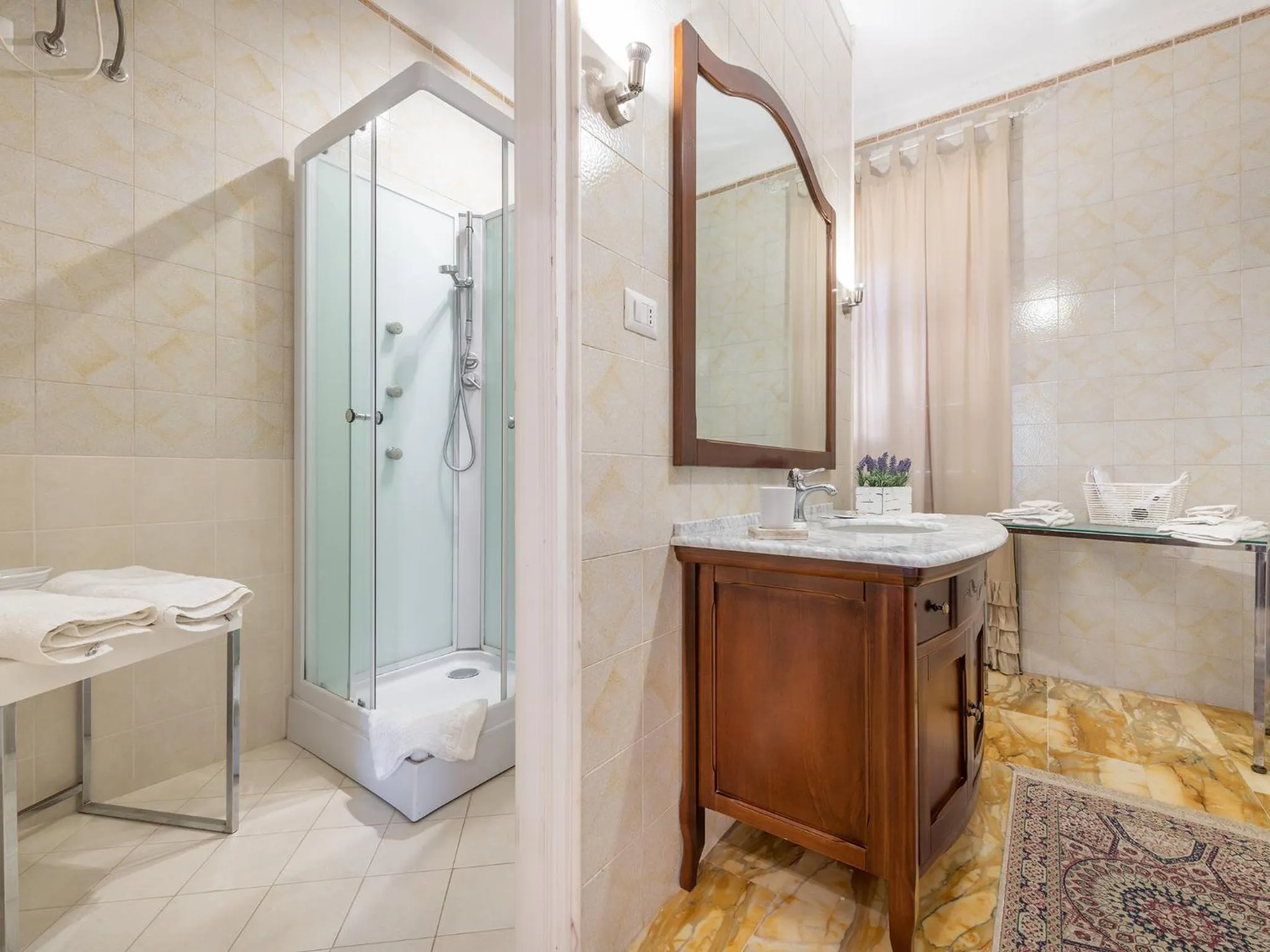 Bathroom in Villa Iole