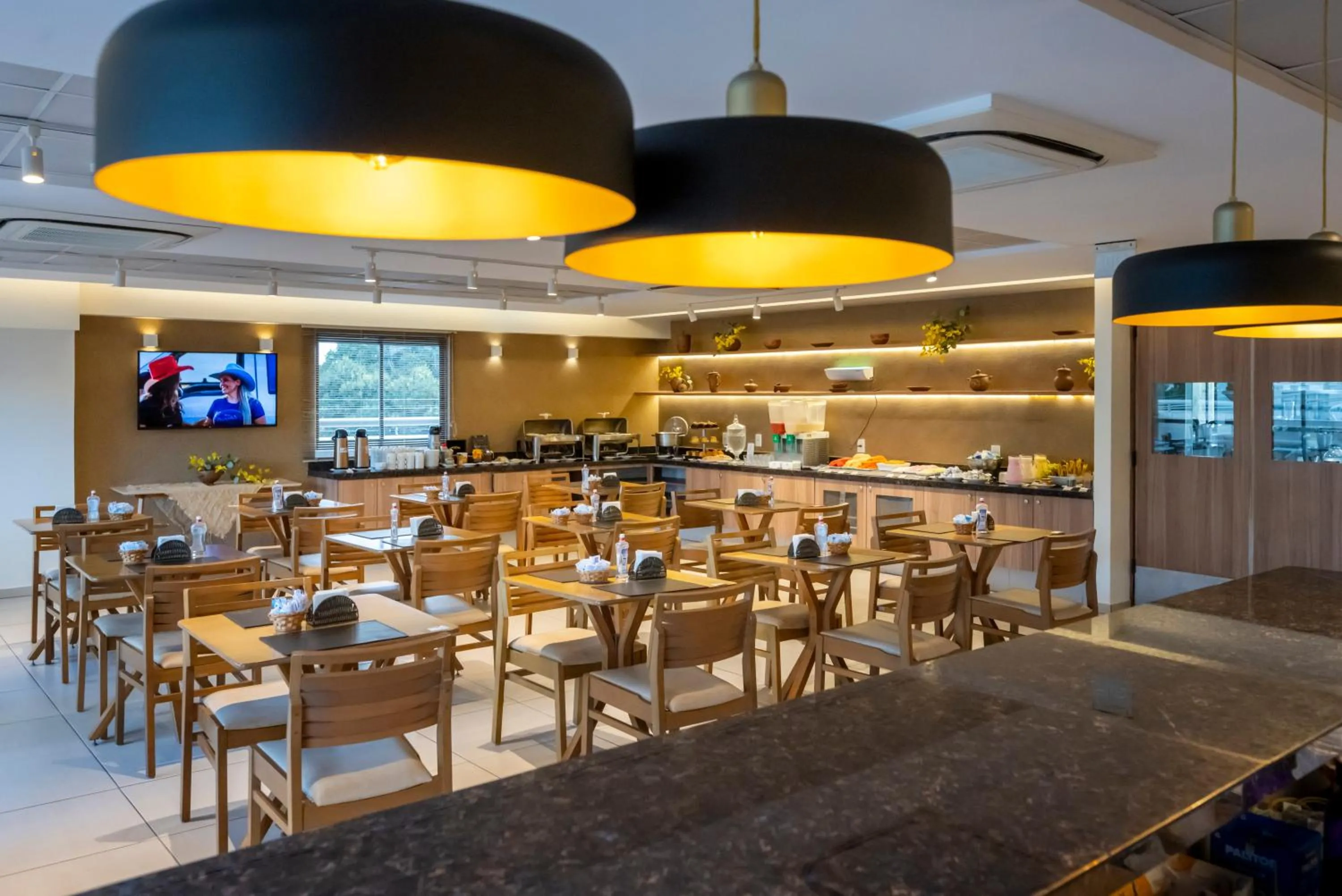 Restaurant/places to eat in Villa Park Hotel Recife