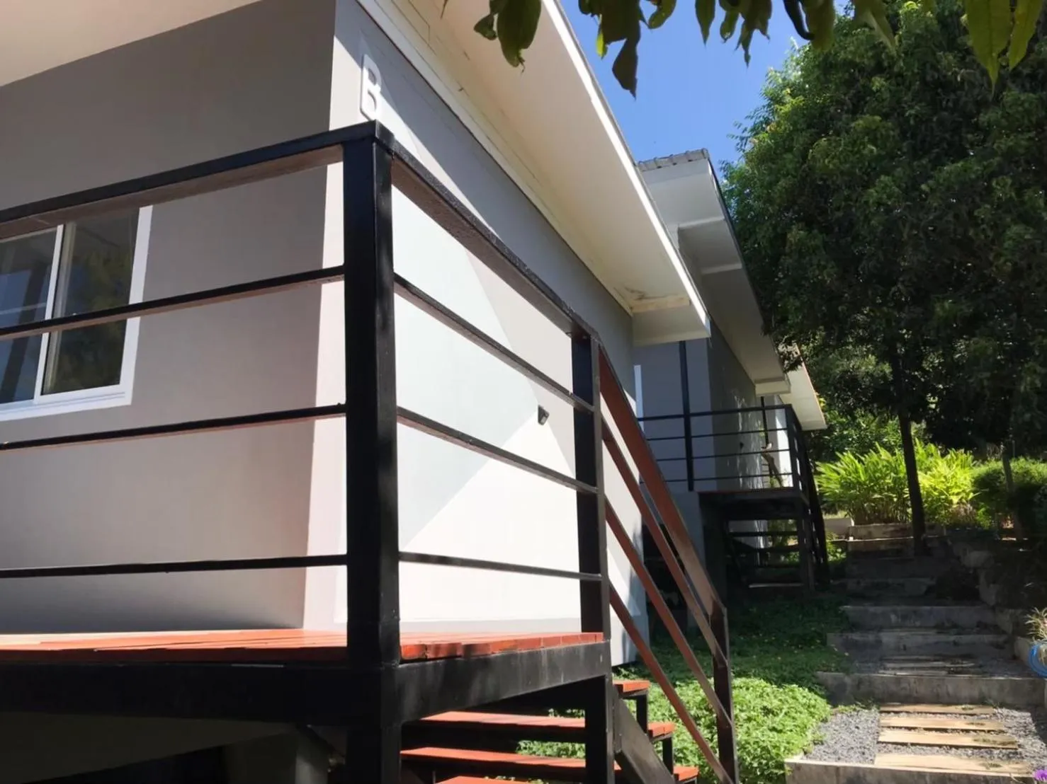 Live In Leaf Koh Tao