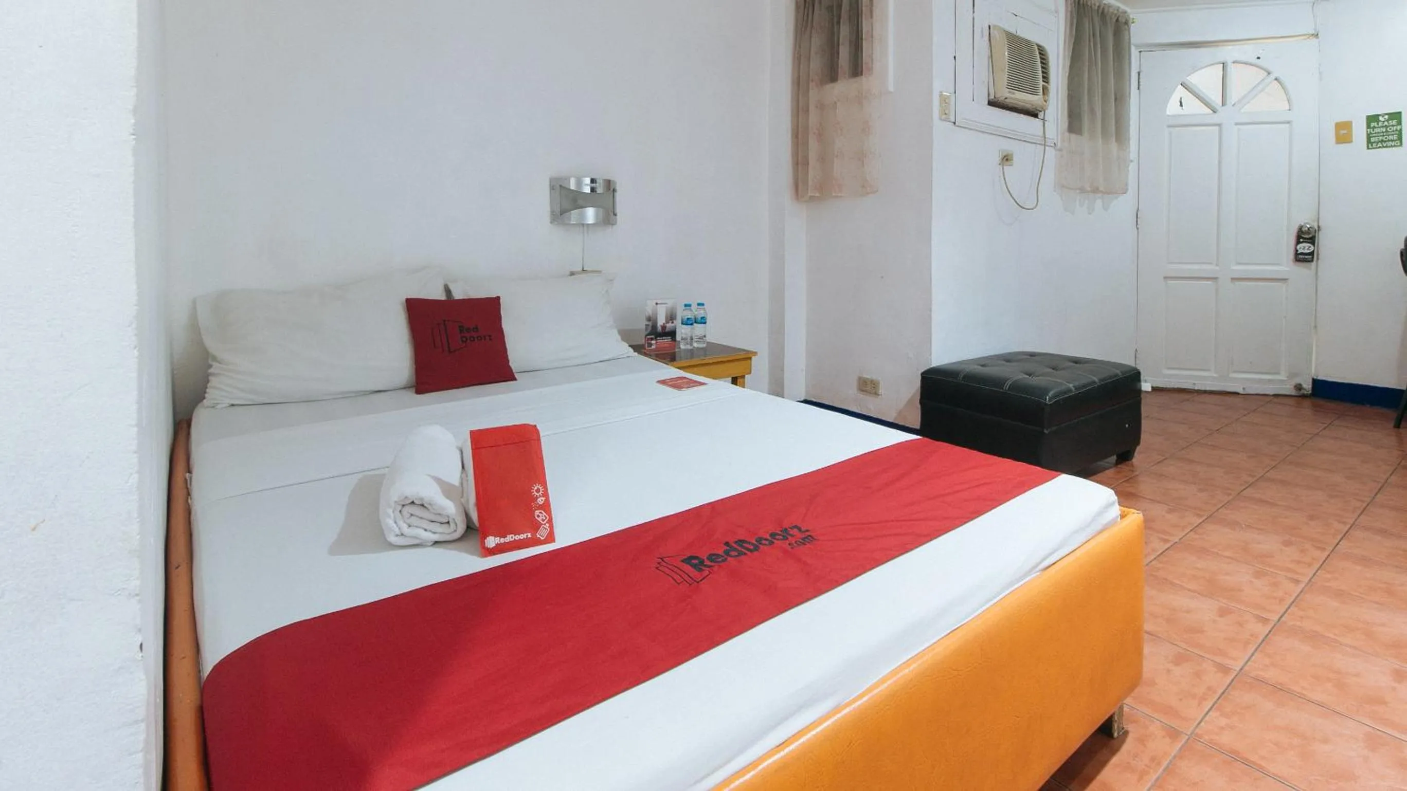 Bed in RedDoorz near East Avenue Medical Center