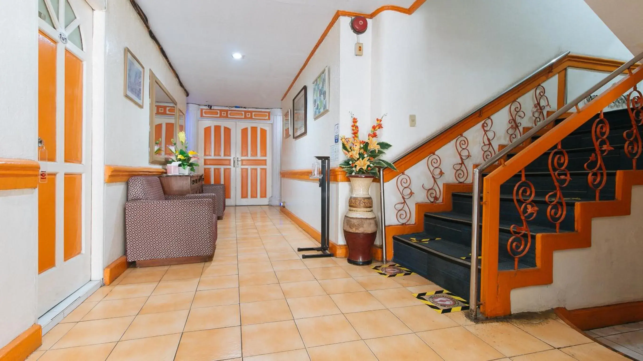 View (from property/room) in RedDoorz near East Avenue Medical Center View (from property/room) in RedDoorz near East Avenue Medical Center