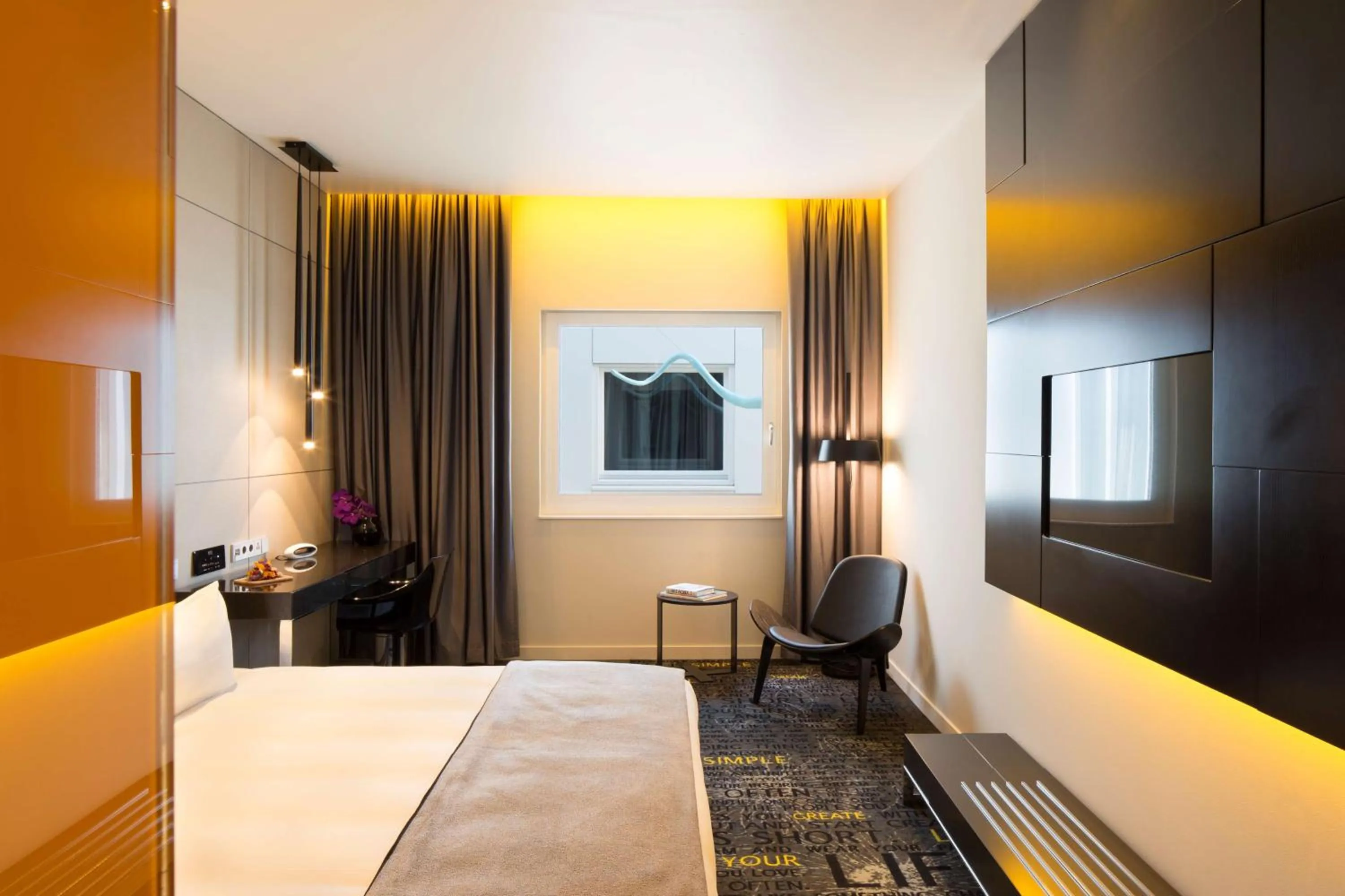 Photo of the whole room, Bed in art'otel amsterdam, Powered by Radisson Hotels