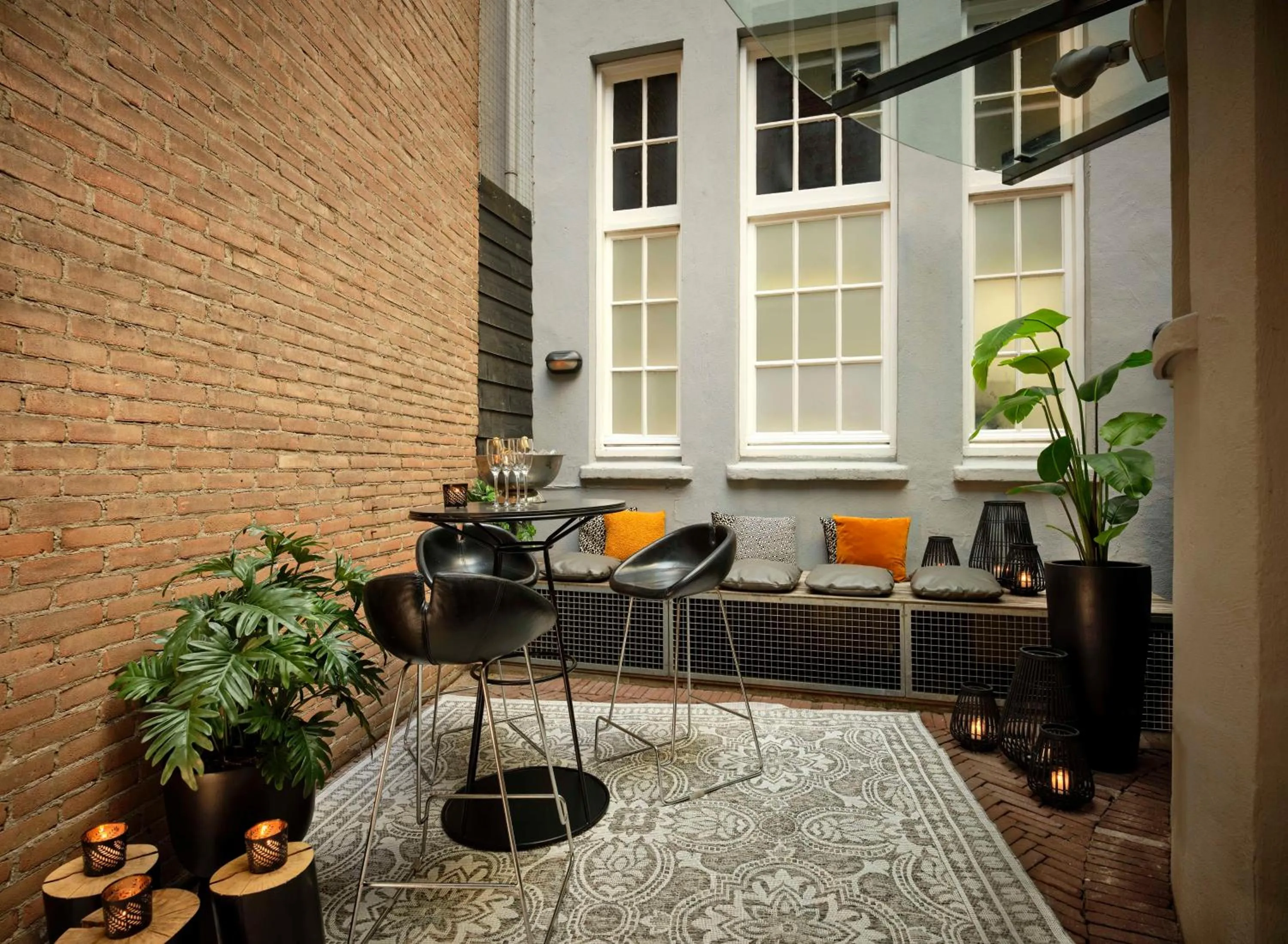 Restaurant/places to eat in art'otel amsterdam, Powered by Radisson Hotels