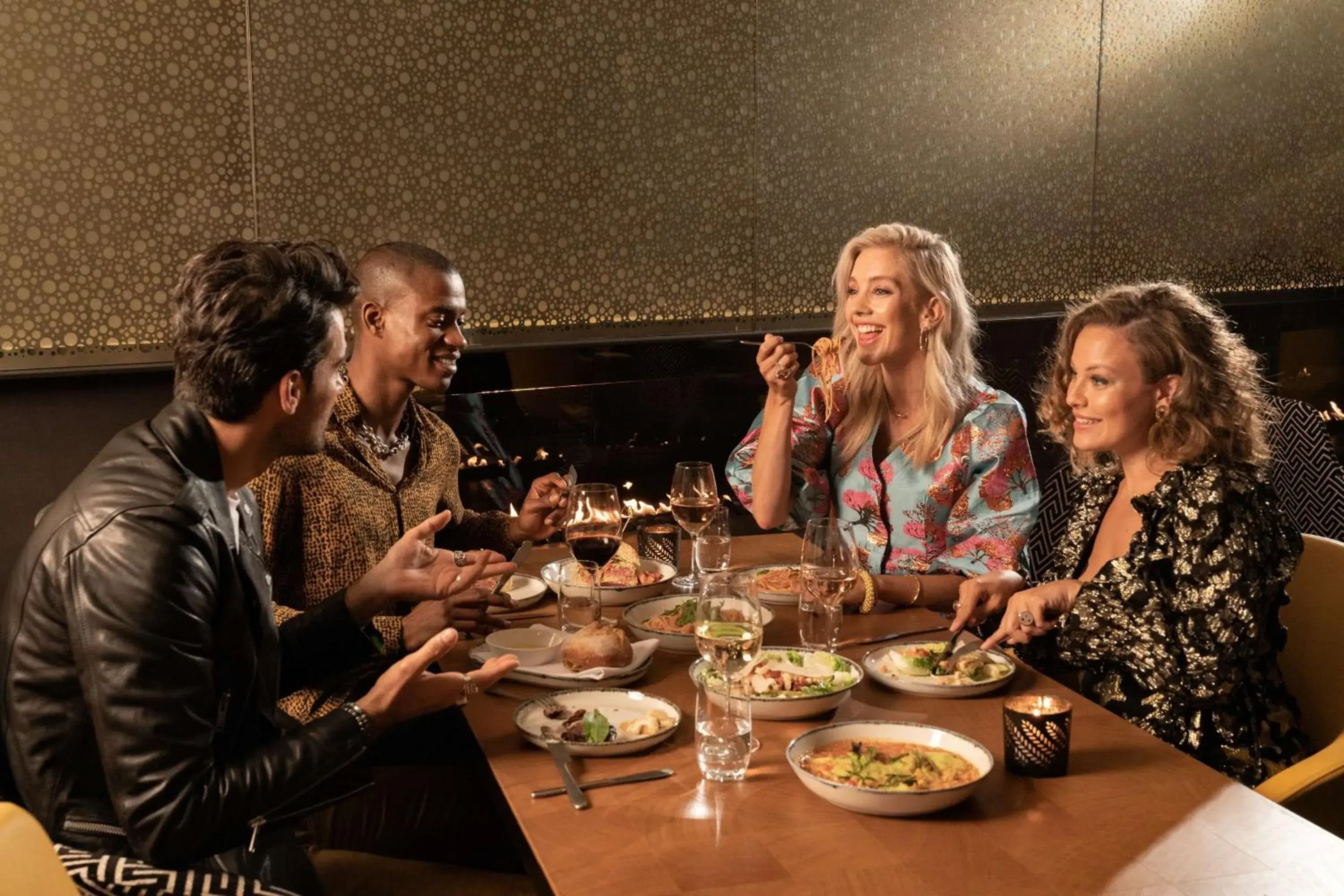 Restaurant/places to eat in art'otel amsterdam, Powered by Radisson Hotels Restaurant/places to eat in art'otel amsterdam, Powered by Radisson Hotels