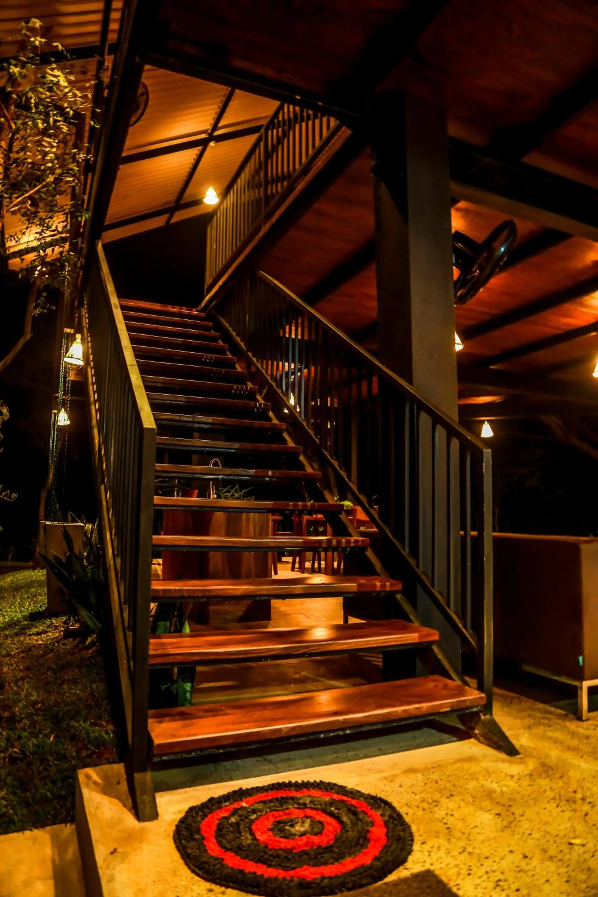Restaurant/places to eat in Doola River Edge