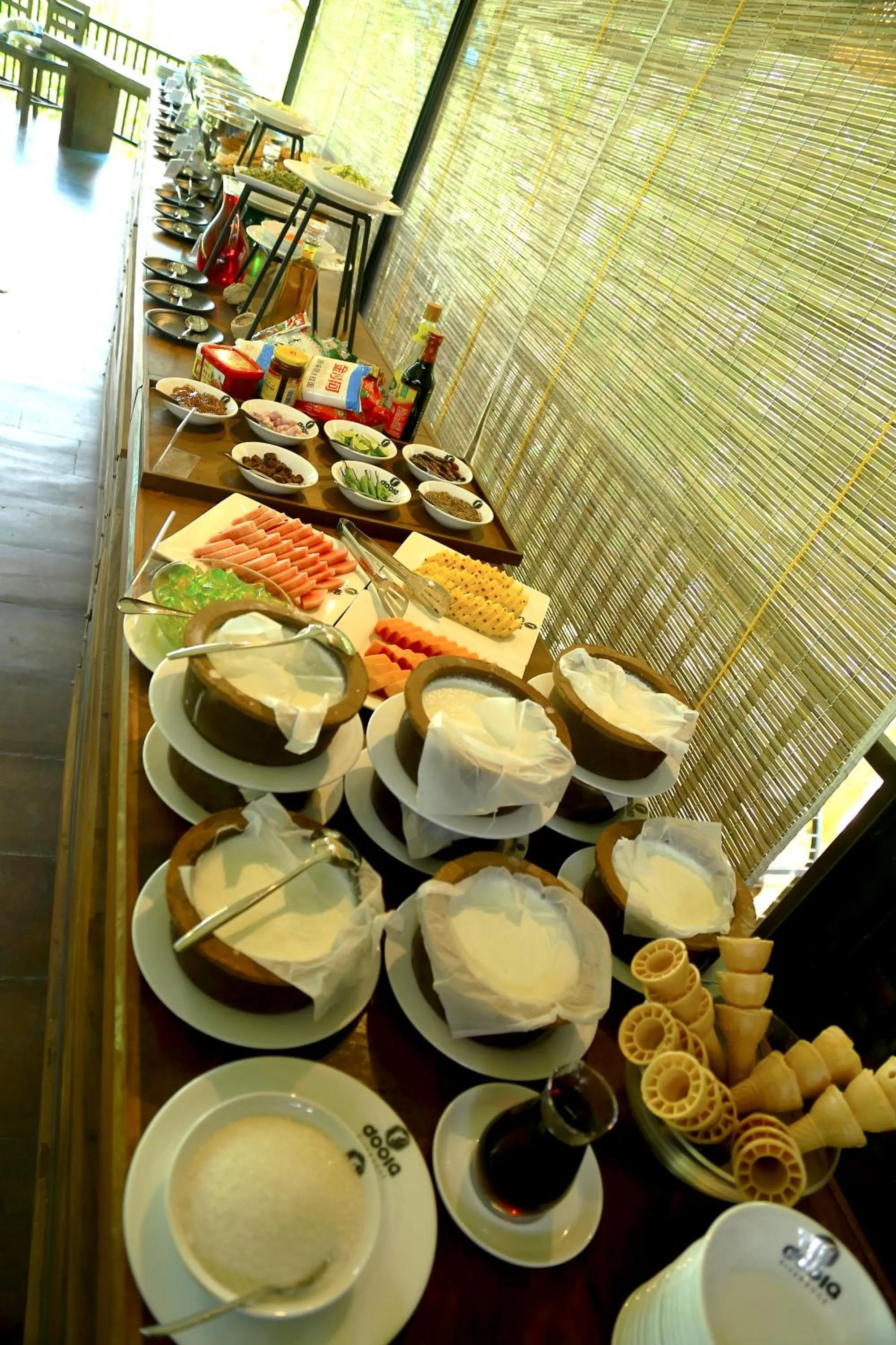 Restaurant/places to eat in Doola River Edge