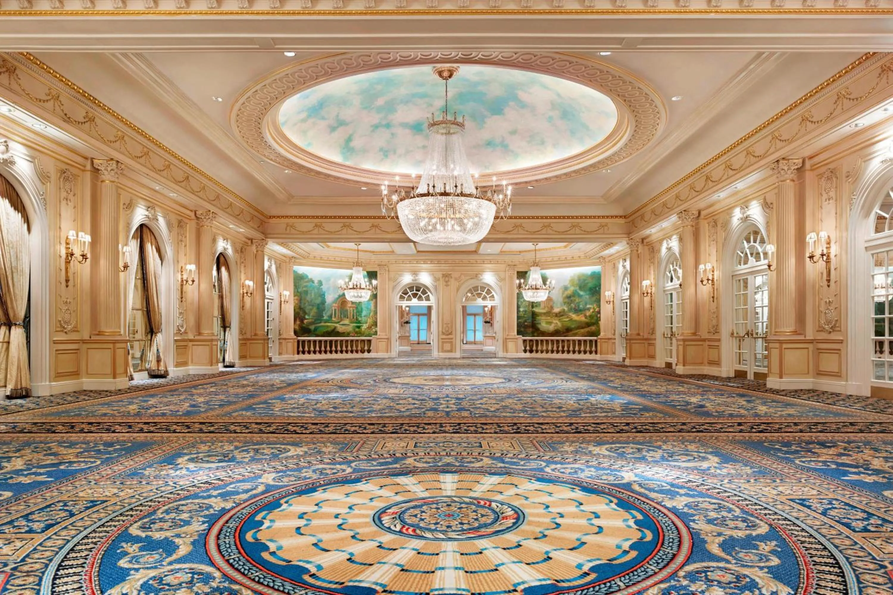 Meeting/conference room in JW Marriott Essex House New York