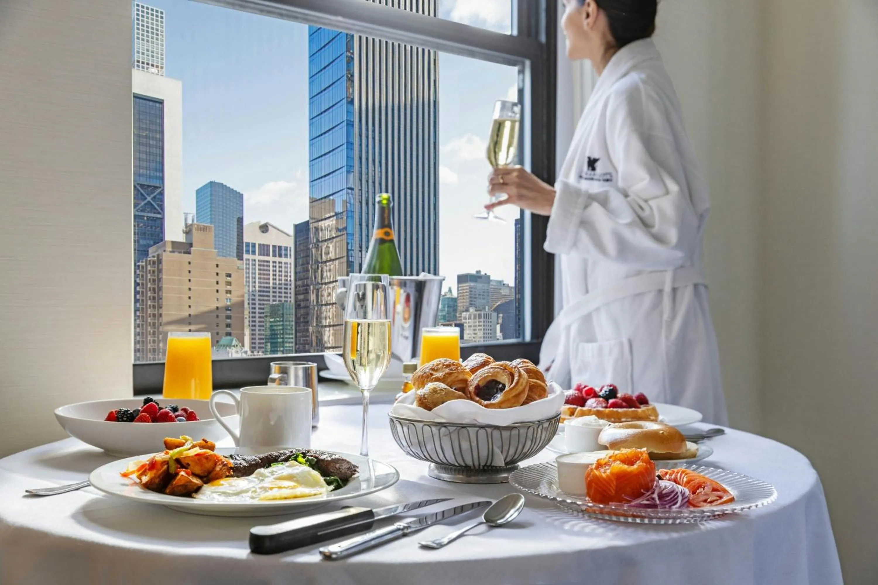 Breakfast in JW Marriott Essex House New York