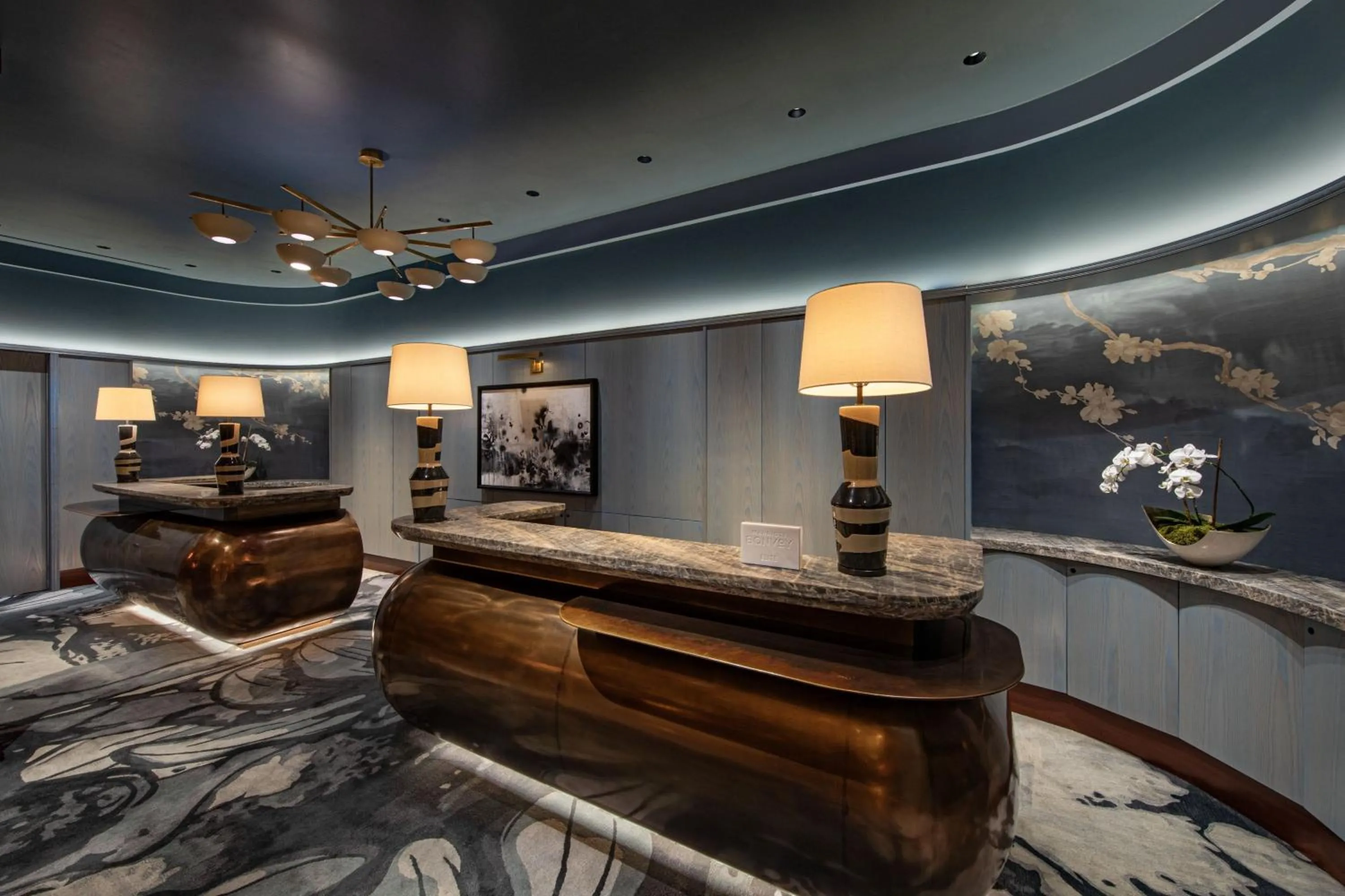 Lobby or reception, Bed in JW Marriott Essex House New York