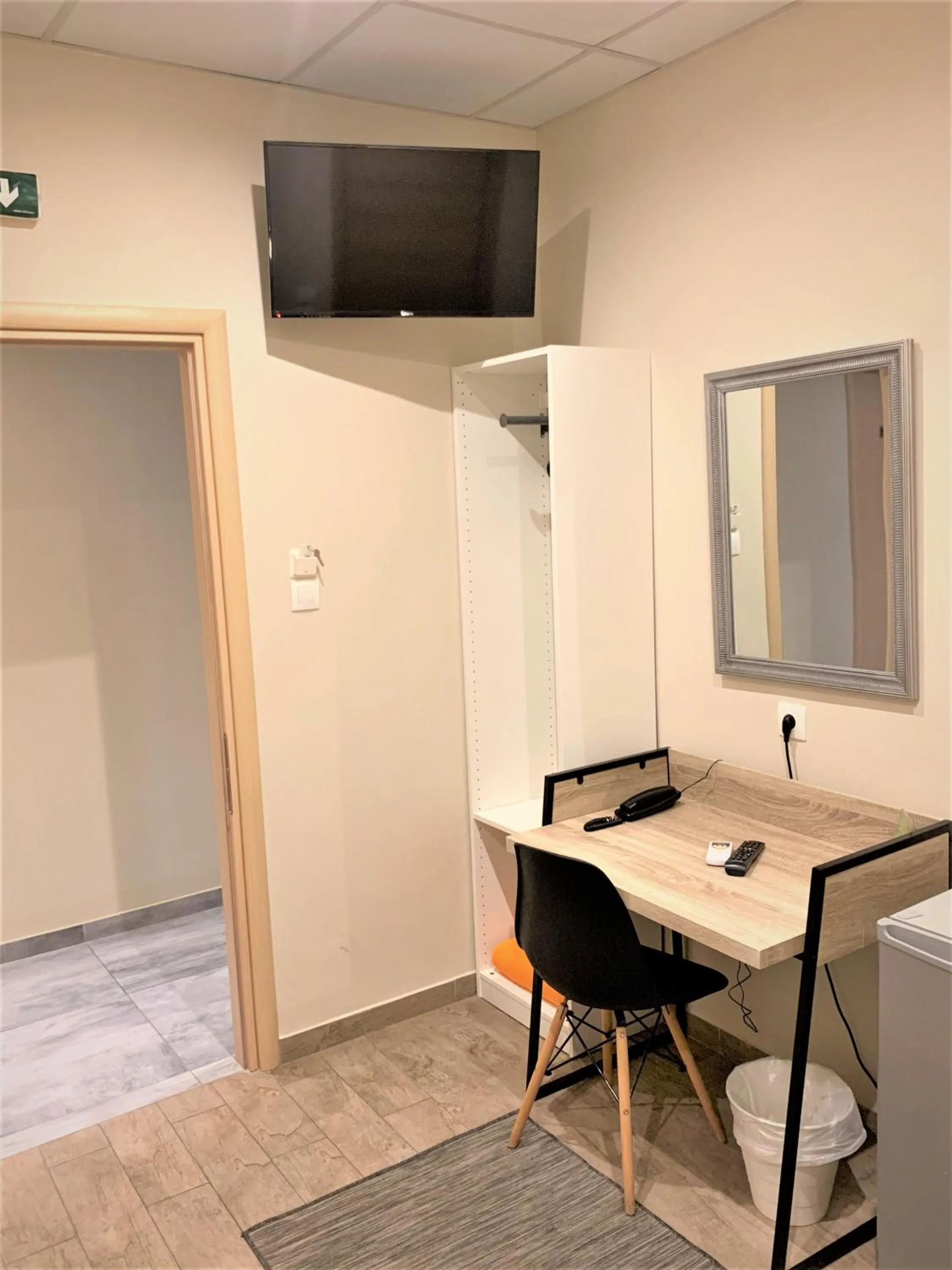 Bedroom in Achillion Hotel Piraeus