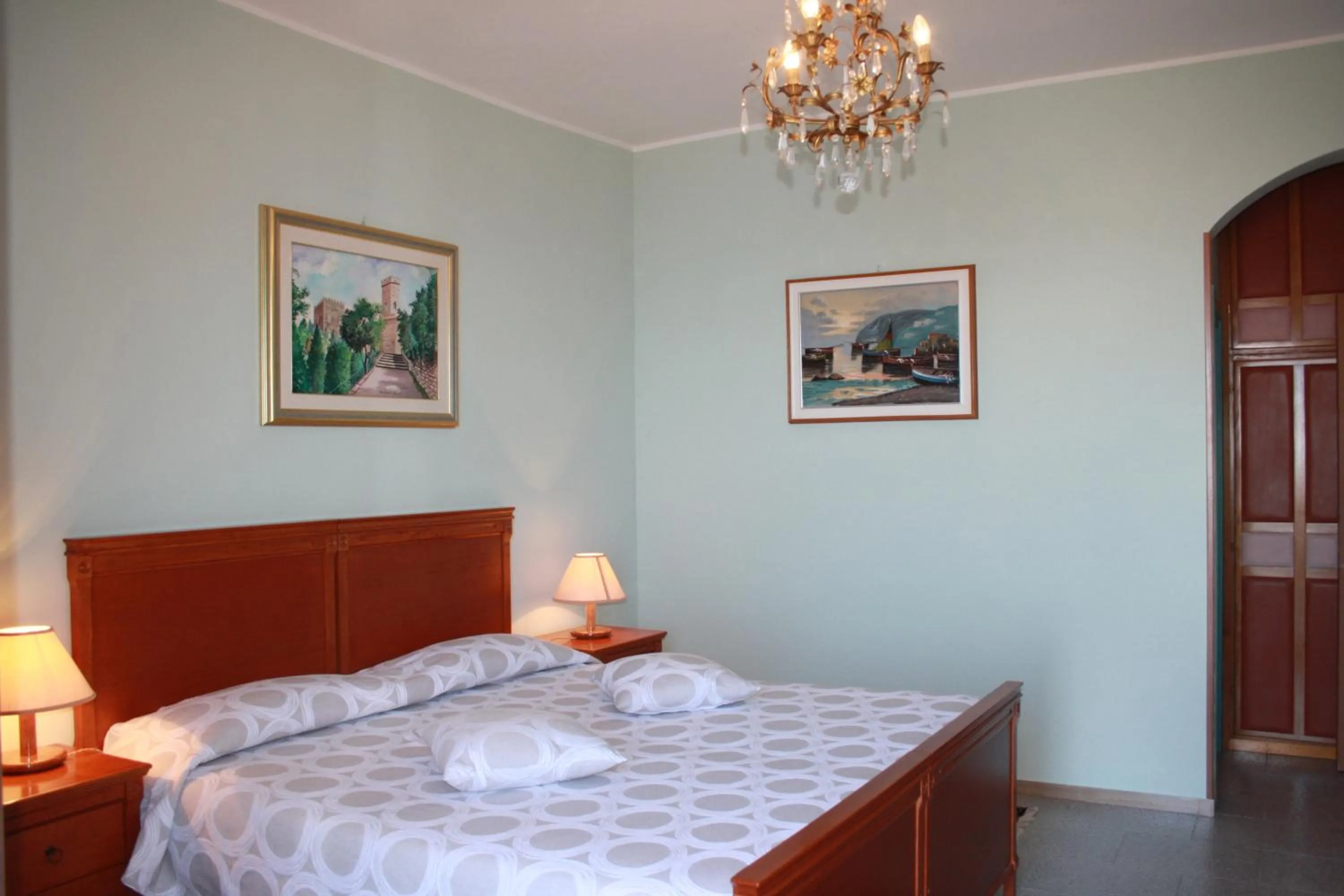 Bedroom, Bed in Hotel Edelweiss