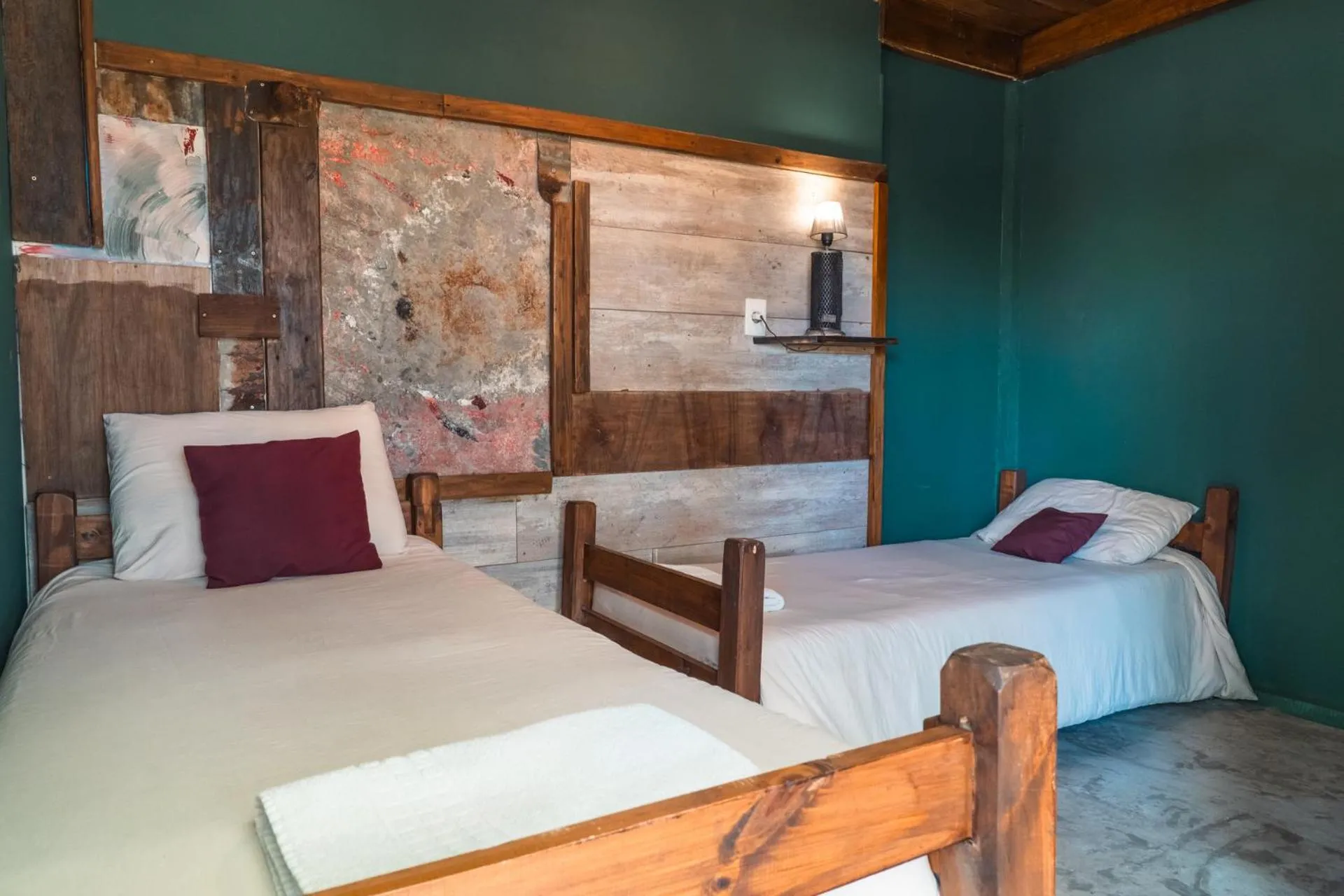 Bedroom, Bed in Cabañas en el Bosque a 5 minutos del mar - Estancia CH