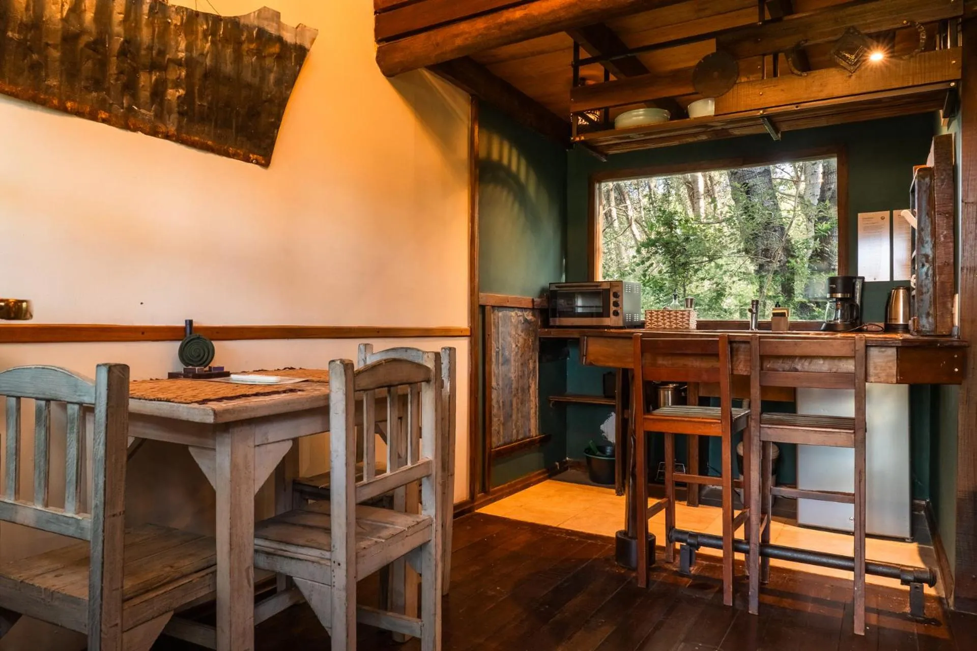 Dining area in Cabañas en el Bosque a 5 minutos del mar - Estancia CH