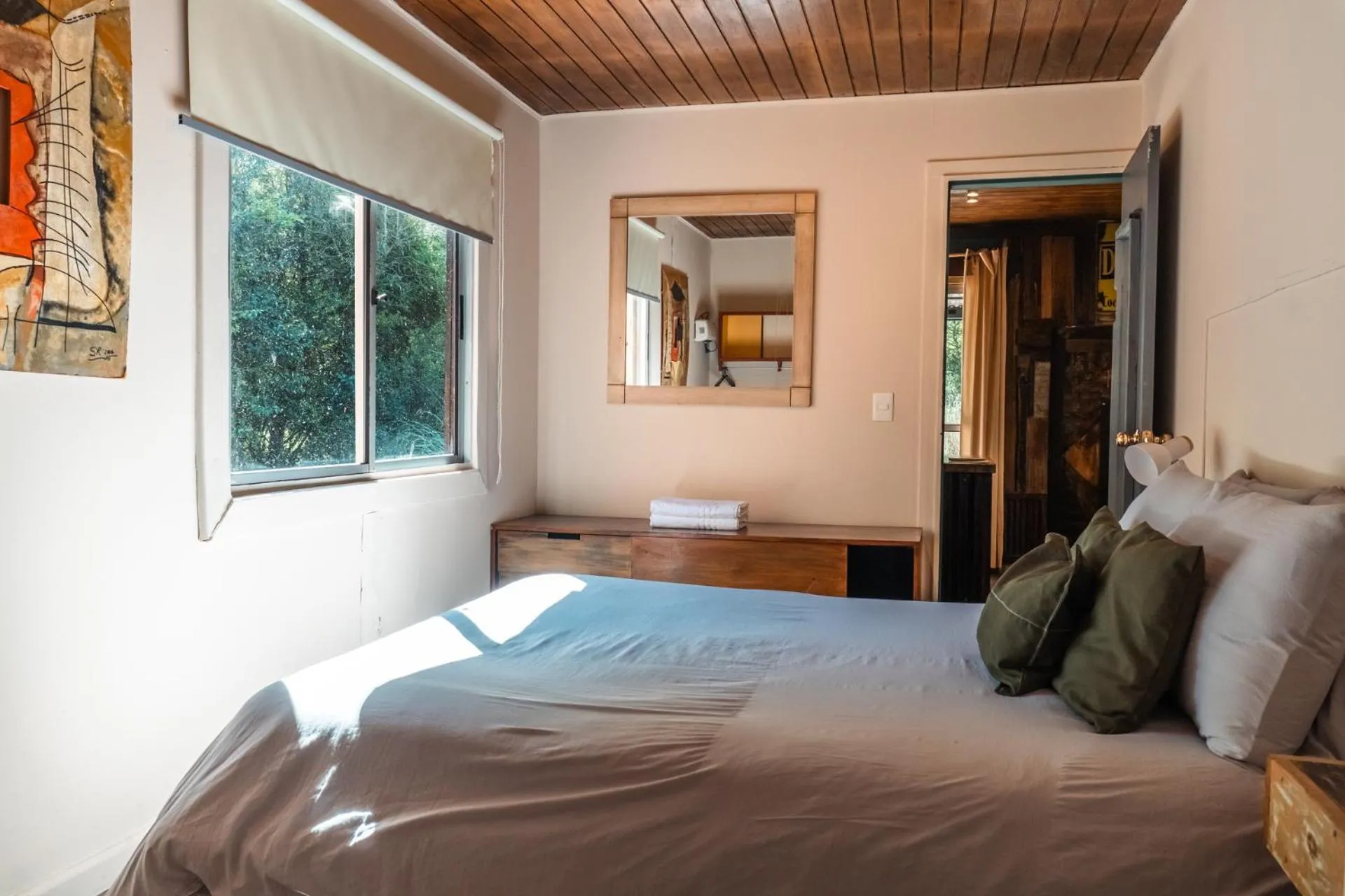 Bedroom, Bed in Cabañas en el Bosque a 5 minutos del mar - Estancia CH