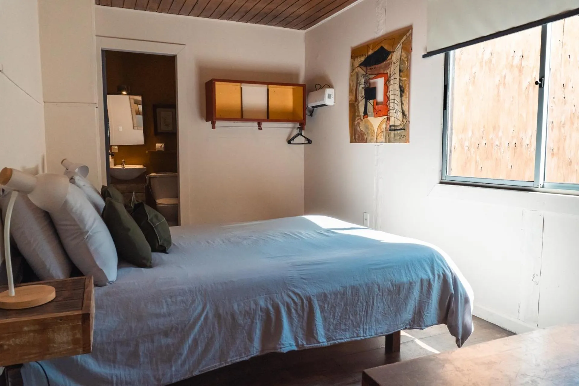 Bedroom, Bed in Cabañas en el Bosque a 5 minutos del mar - Estancia CH