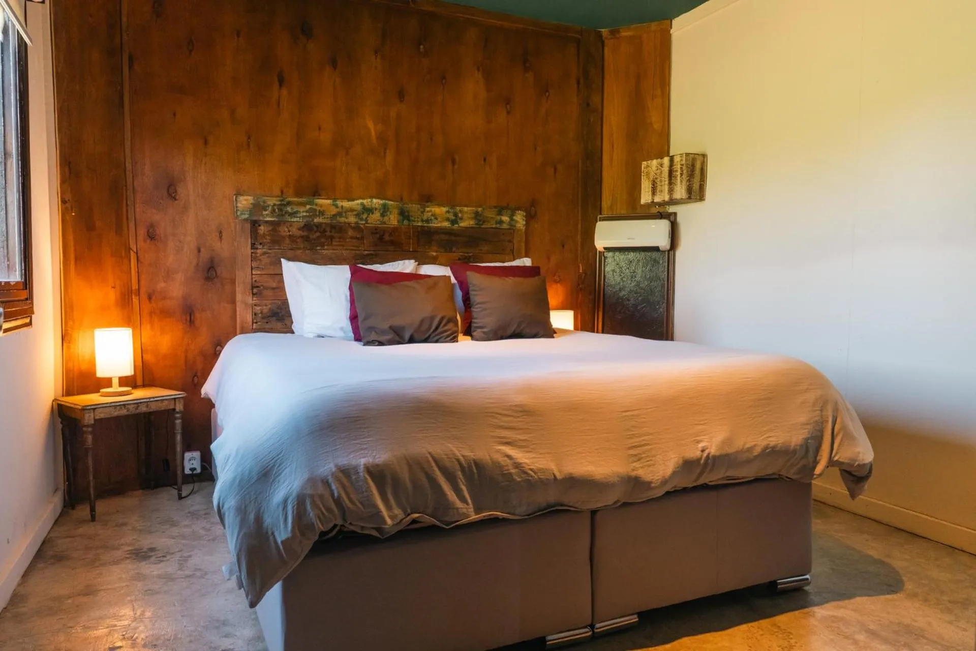 Bedroom, Bed in Cabañas en el Bosque a 5 minutos del mar - Estancia CH