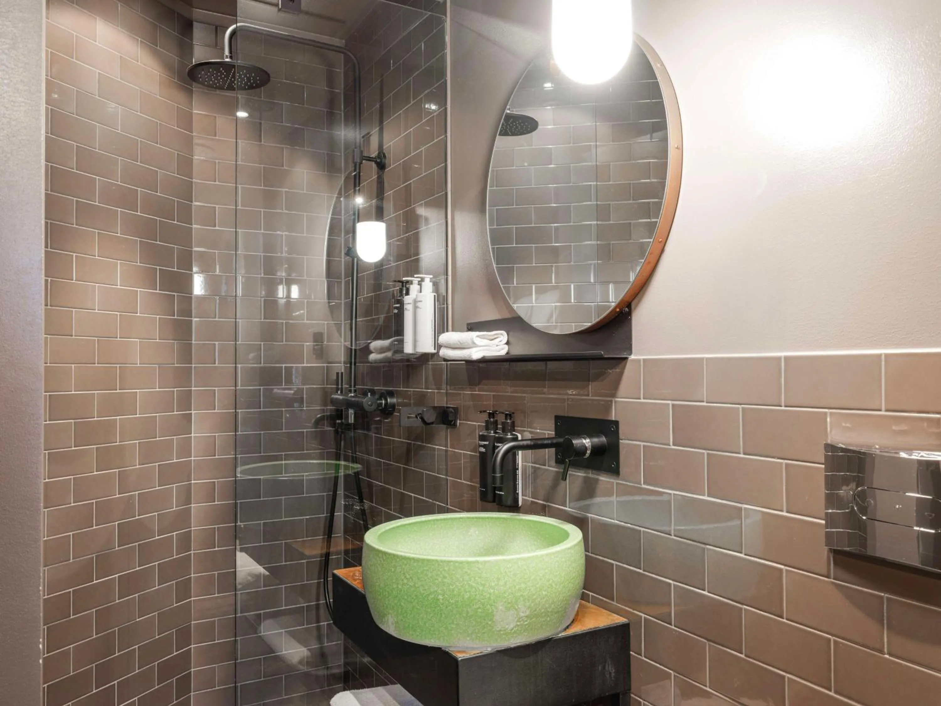 Bathroom in Story Hotel Signalfabriken, part of JdV by Hyatt