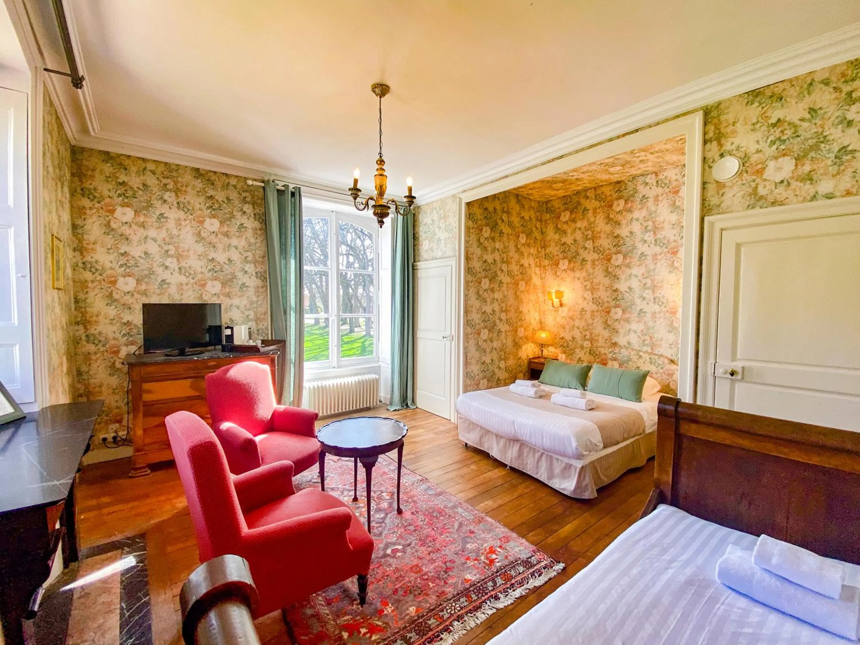 Bed in Hotel Haras De La Potardiere