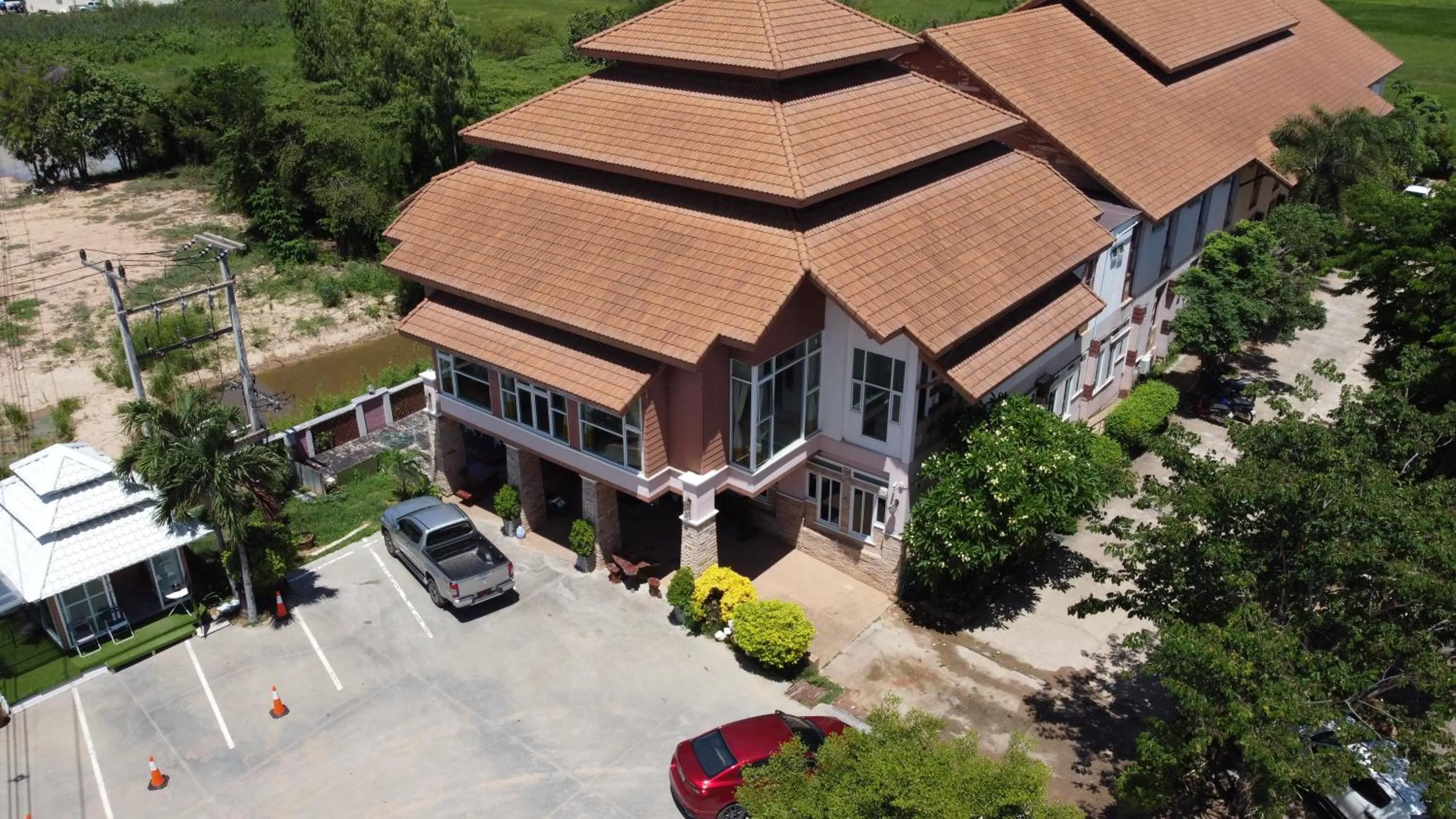 Phusuay Park View Hotel