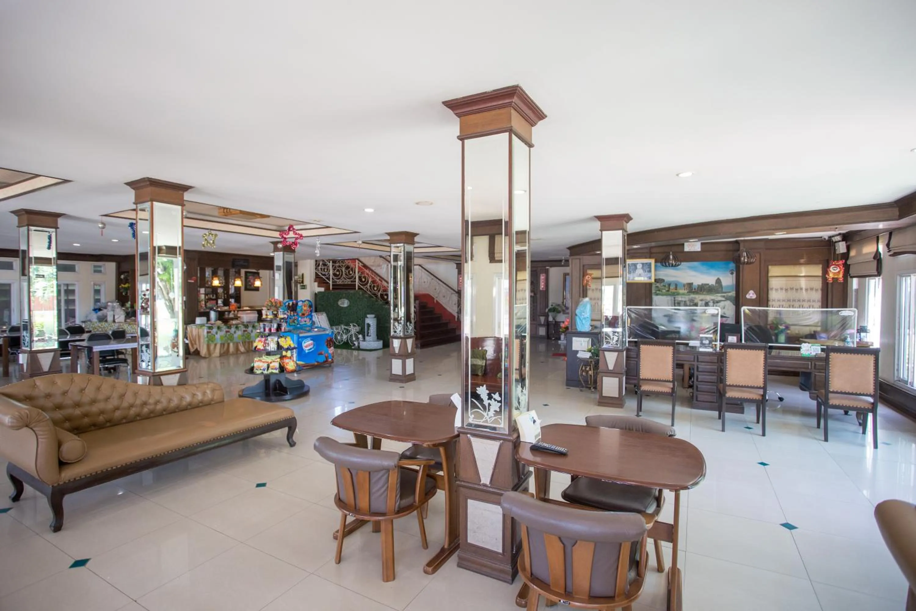 Phusuay Park View Hotel