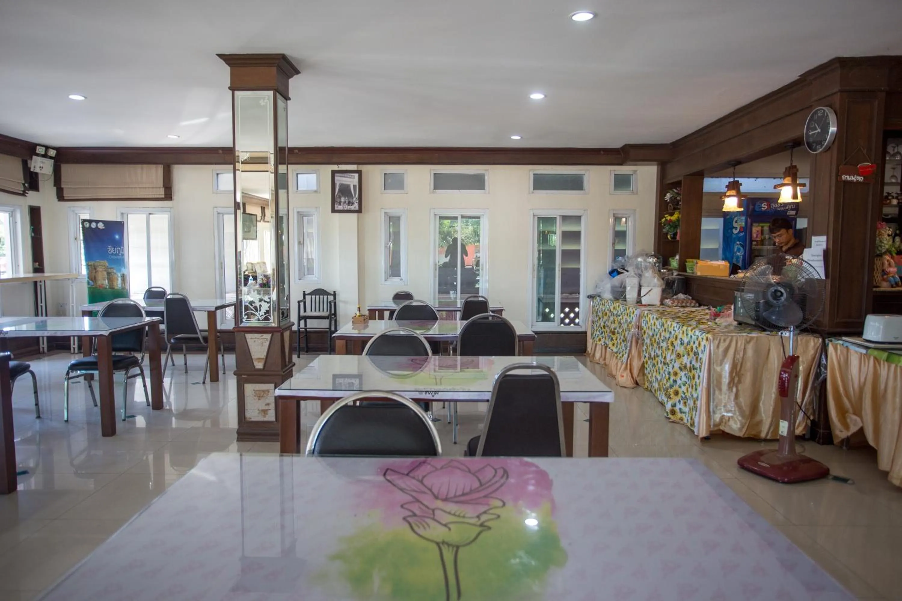 Phusuay Park View Hotel