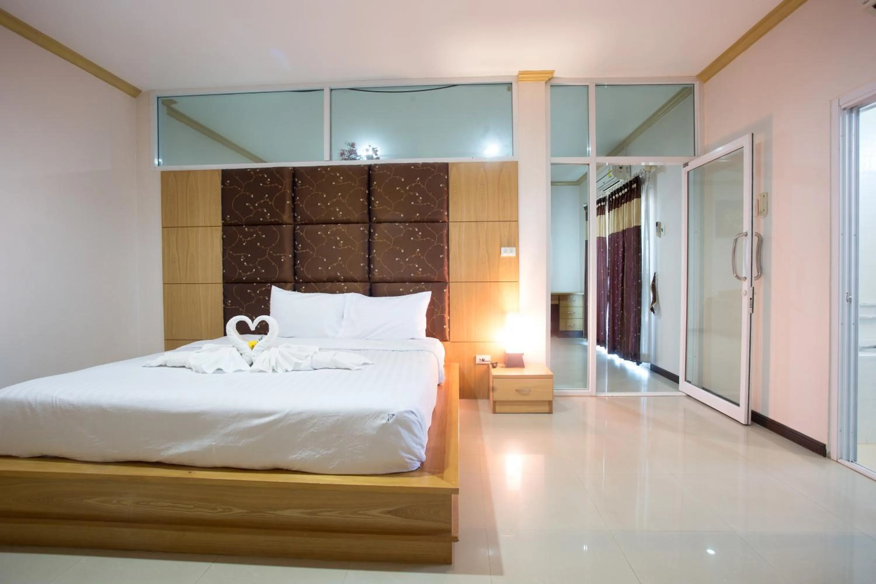 Phusuay Park View Hotel