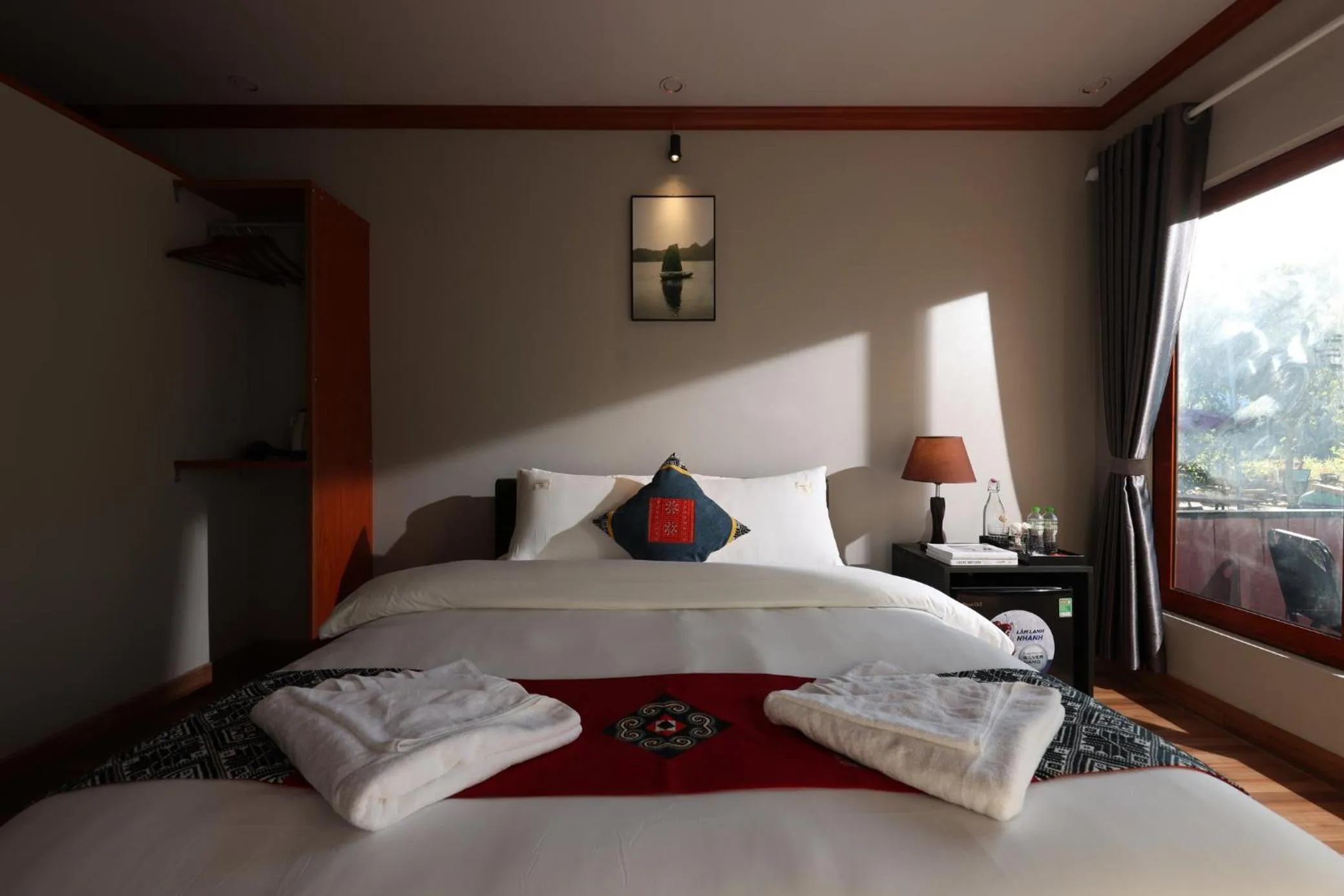 Bed in Cat Ba Serena Homestay And Swimming Pool