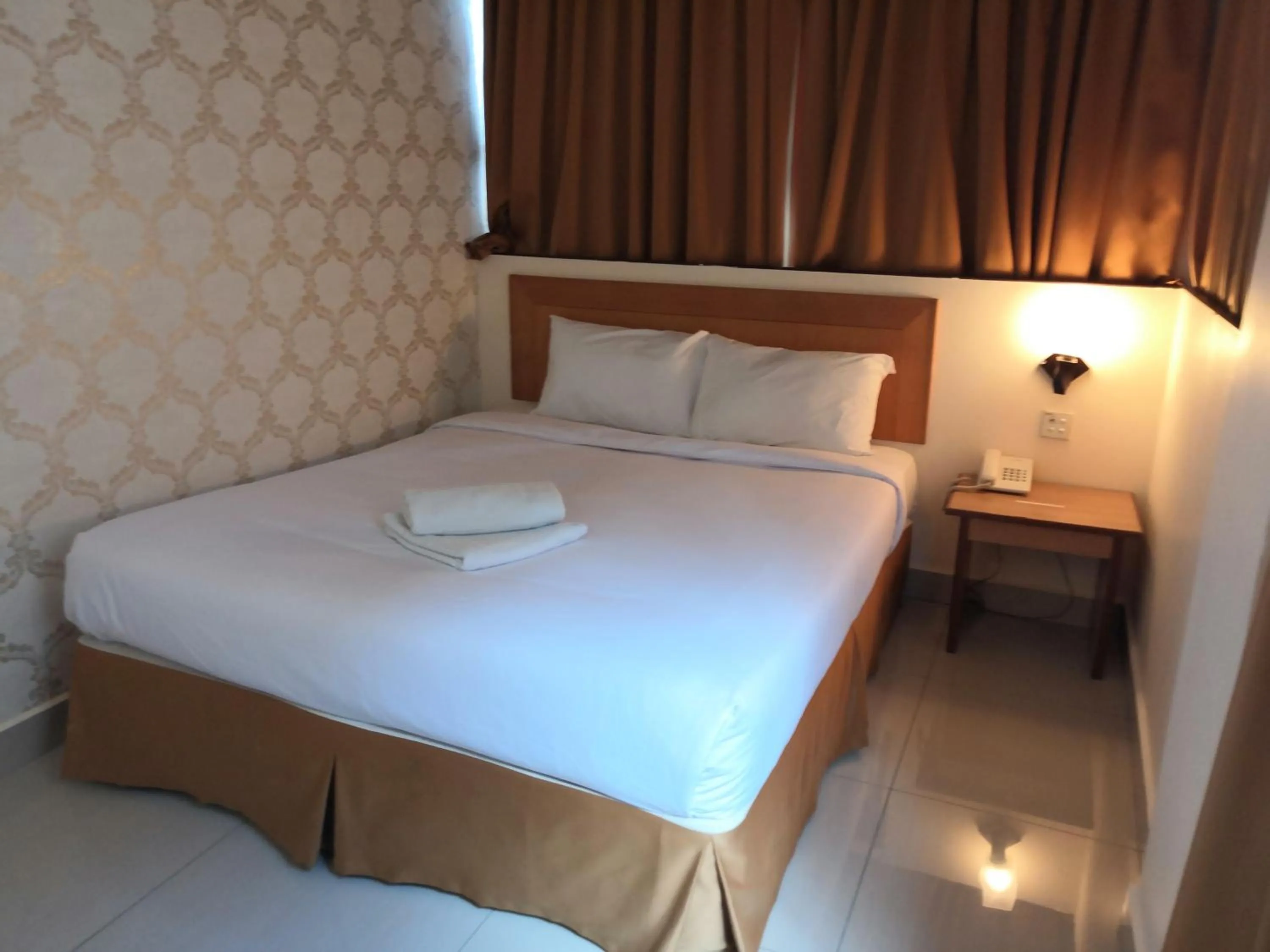 Deluxe Double Room in Hotel Sri Sutra PJ 222