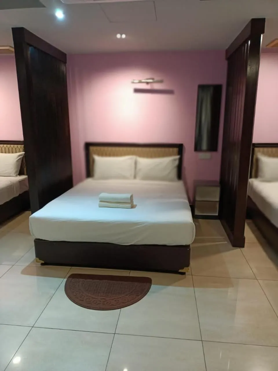 Bed in Hotel Sri Sutra PJ 222