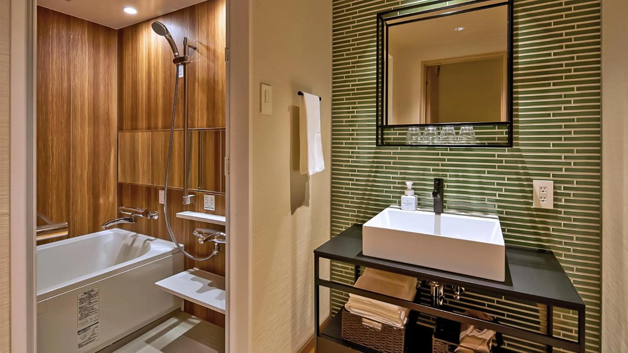 Bathroom in Stay SAKURA Tokyo Asakusa Yokozuna Hotel