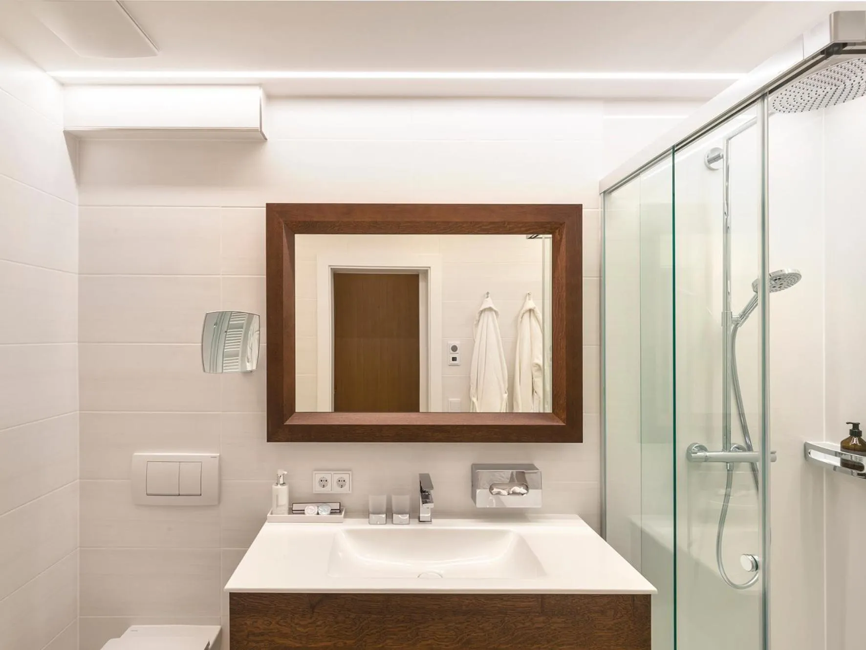 Shower in Hotel Zinnkrügl