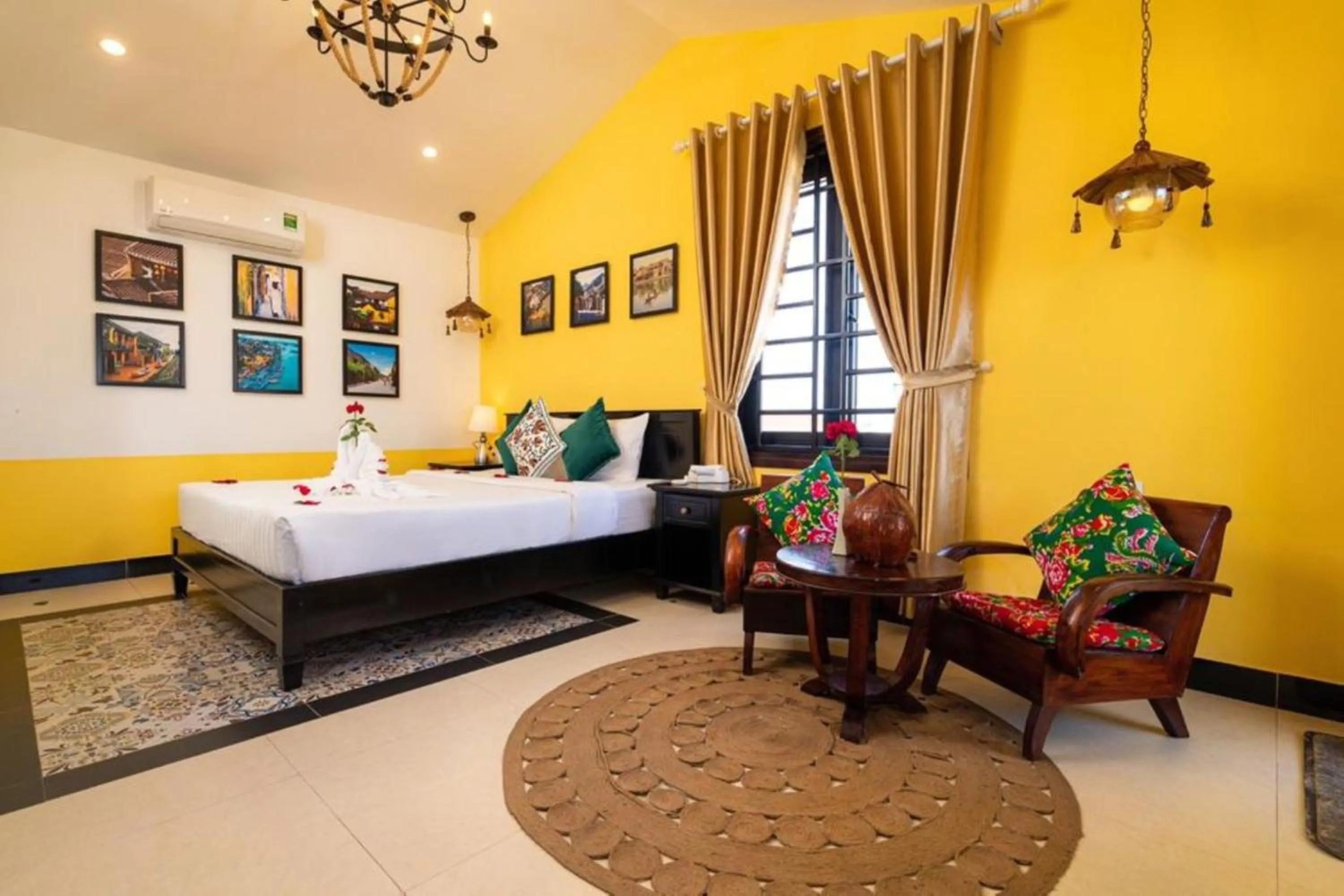 Photo of the whole room, Bed in Coco Viet Homestay