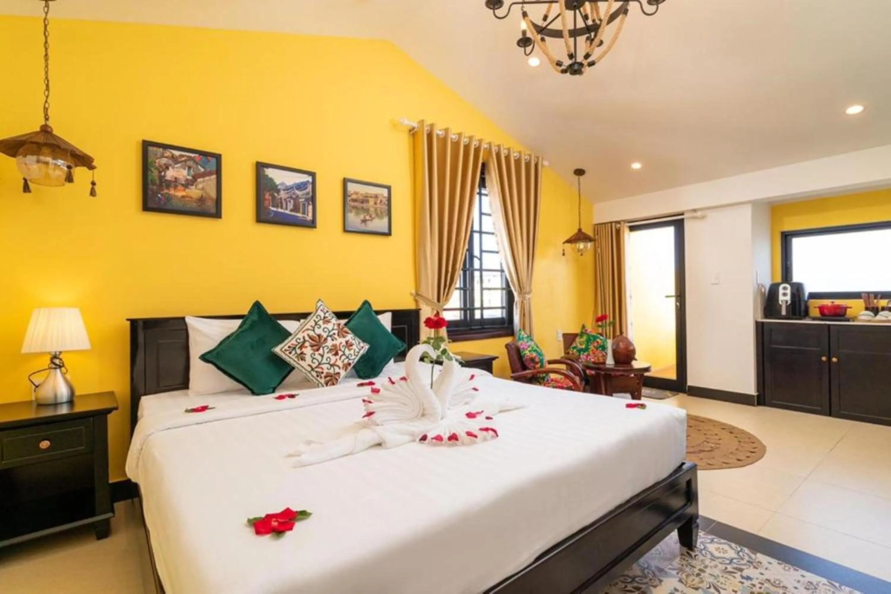 Photo of the whole room, Bed in Coco Viet Homestay