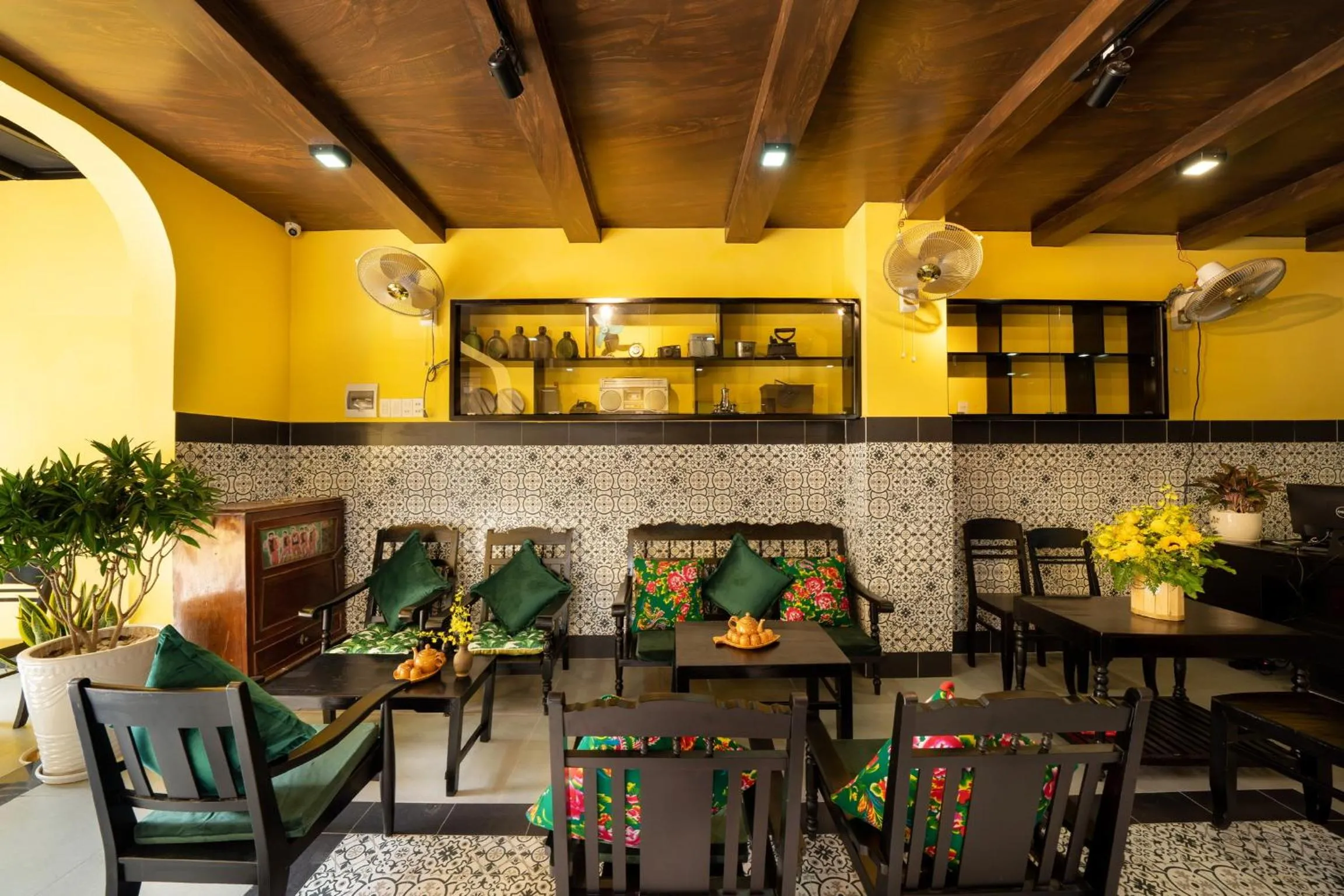 Lounge or bar in Coco Viet Homestay