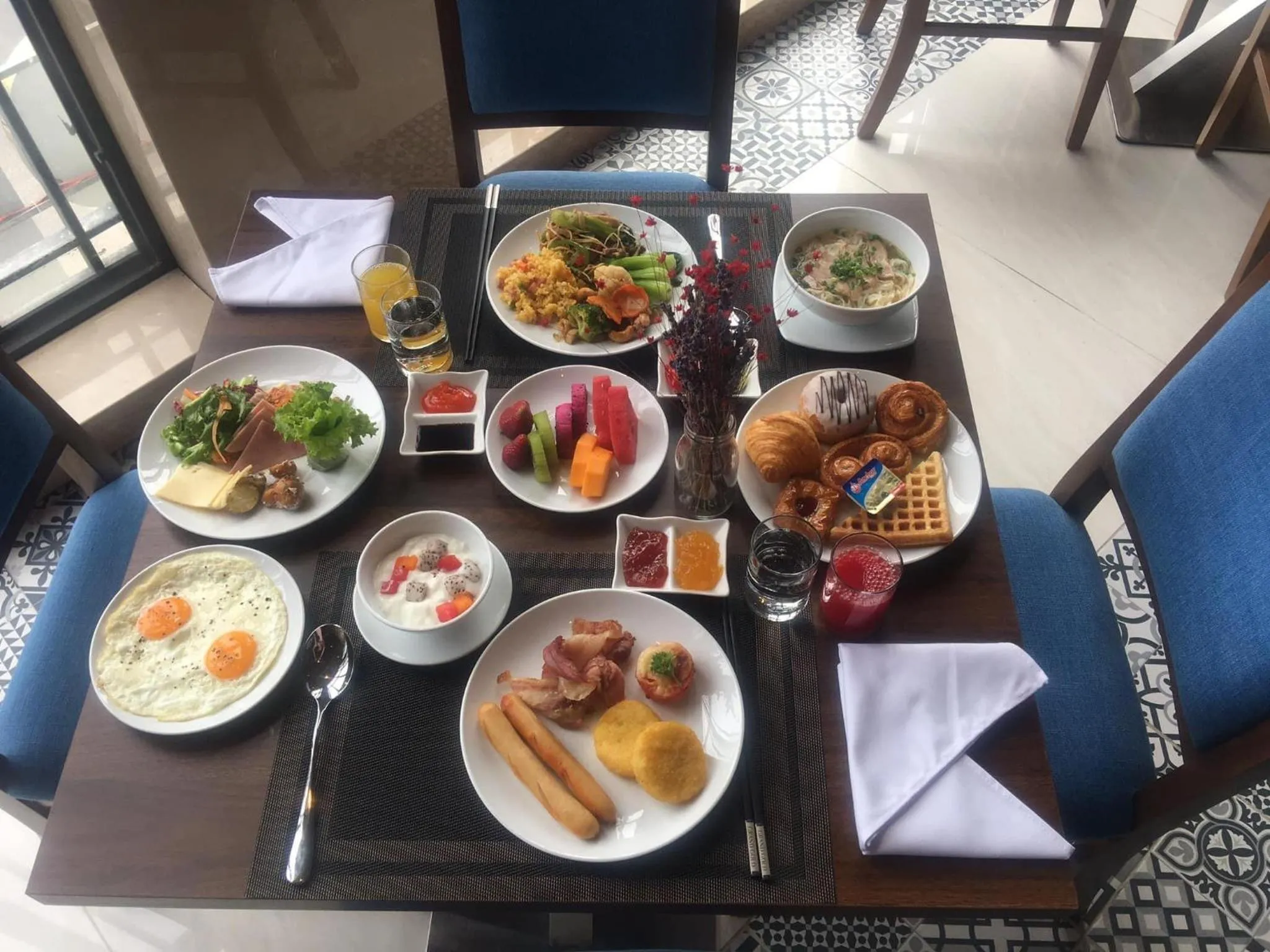Breakfast in Coco Viet Homestay