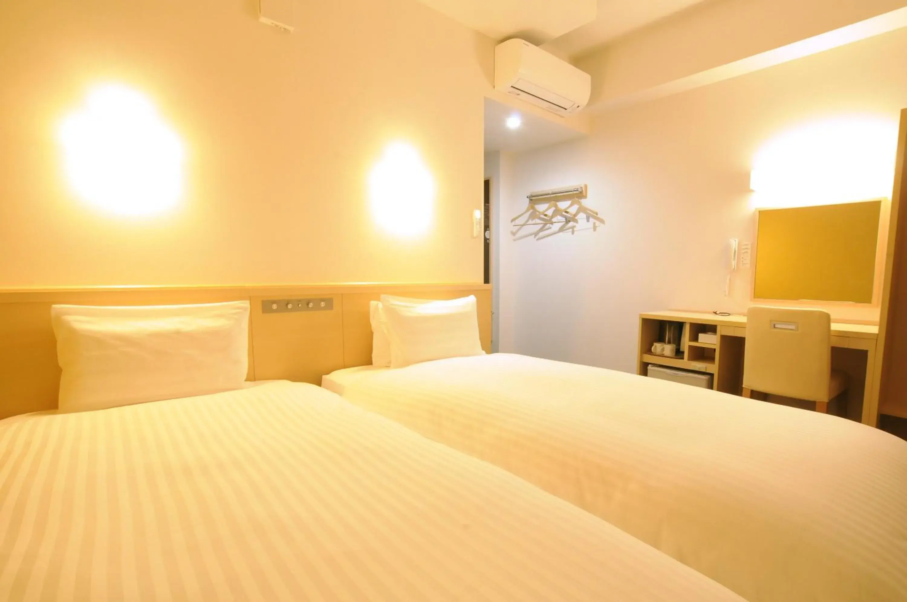 Standard Twin Room - single occupancy - Non-Smoking in AB Hotel Tokai Otagawa Standard Twin Room - single occupancy - Non-Smoking in AB Hotel Tokai Otagawa