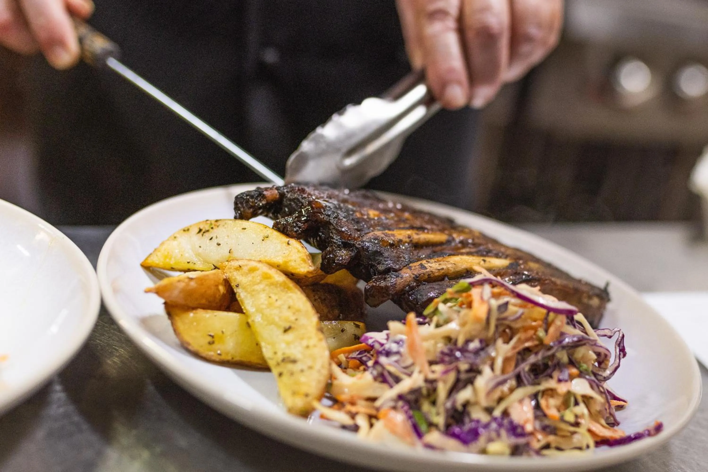 Restaurant/places to eat in The Lancefield Lodge