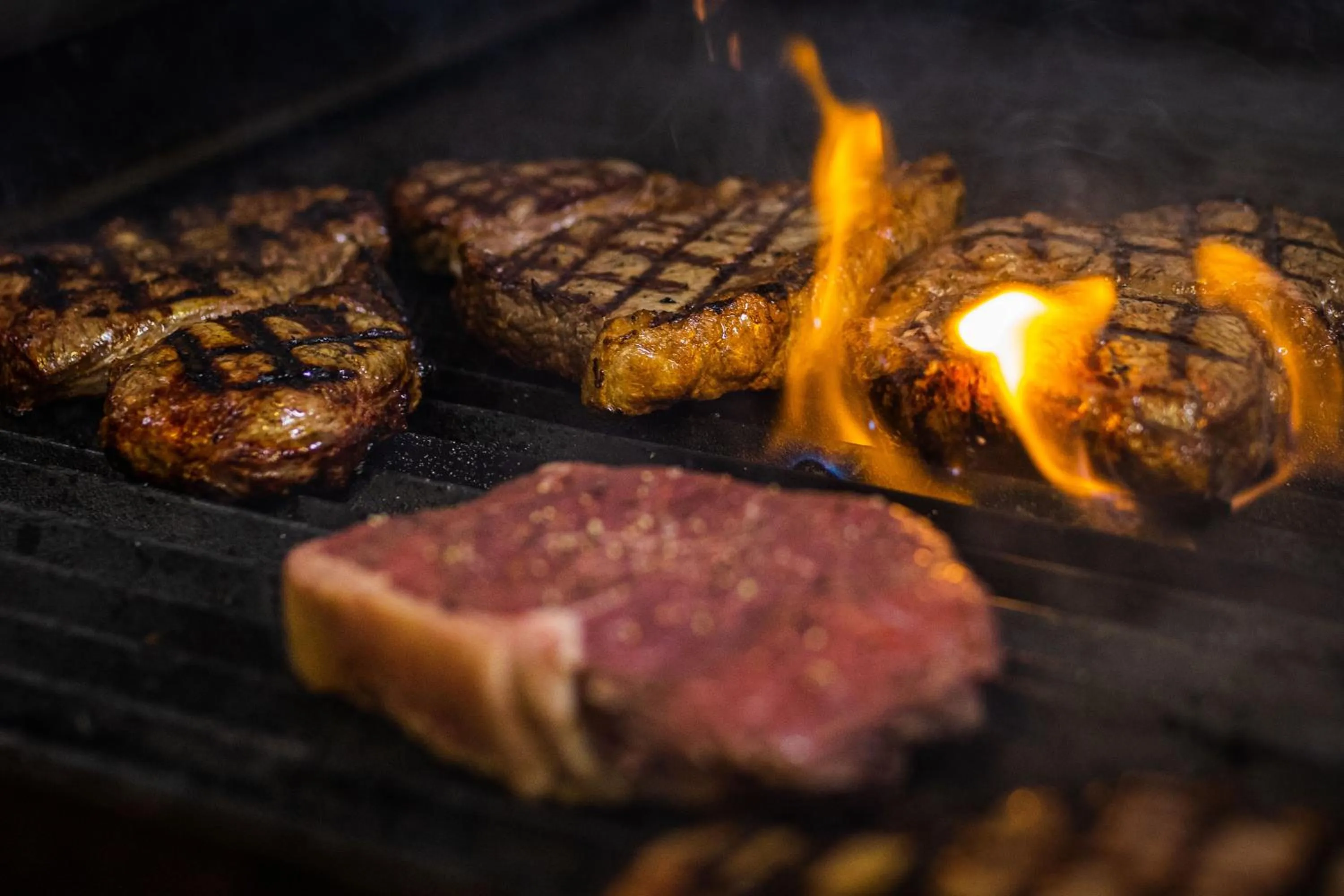 Restaurant/places to eat in The Lancefield Lodge