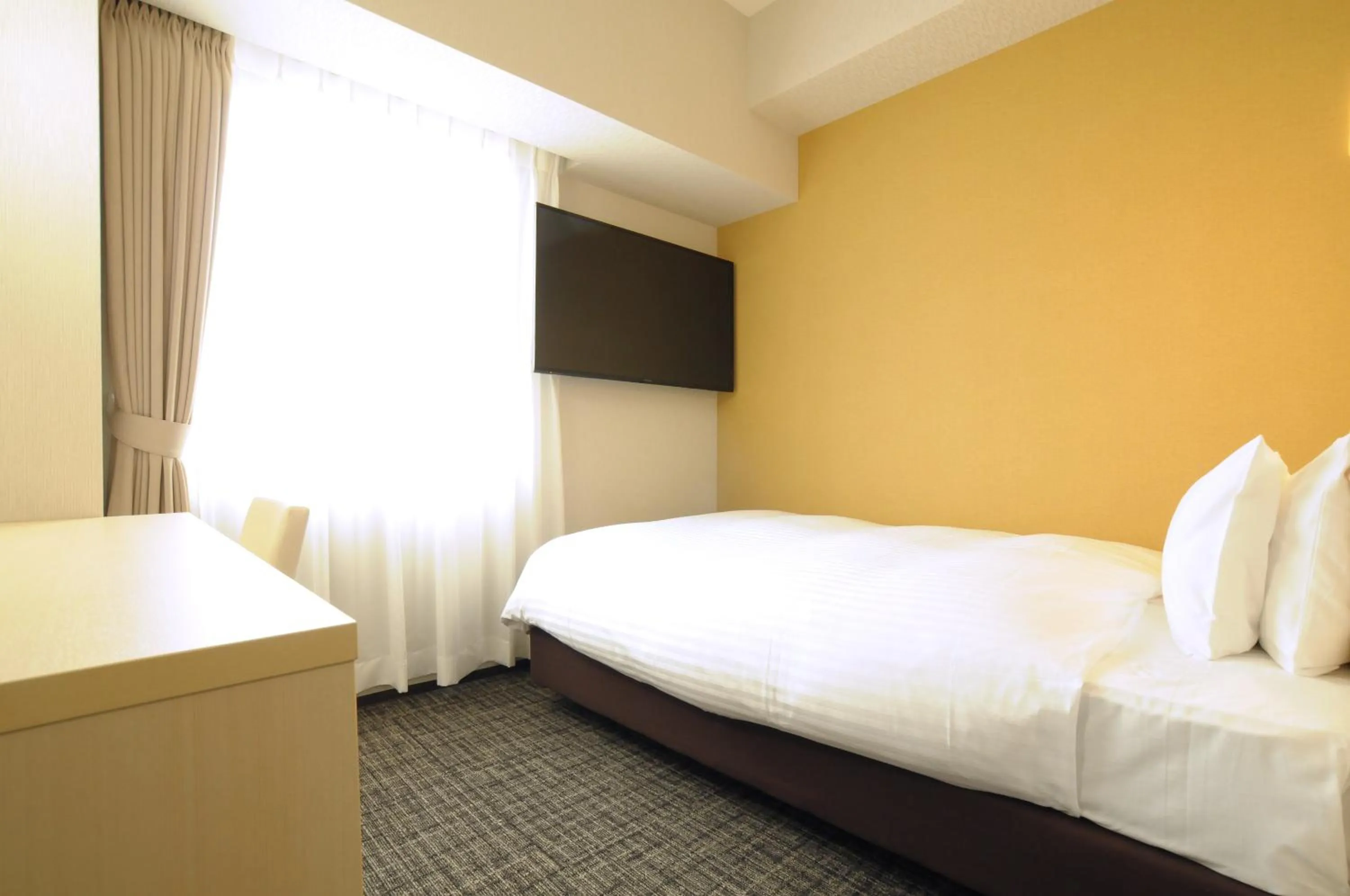 Bed in AB Hotel Omihachiman