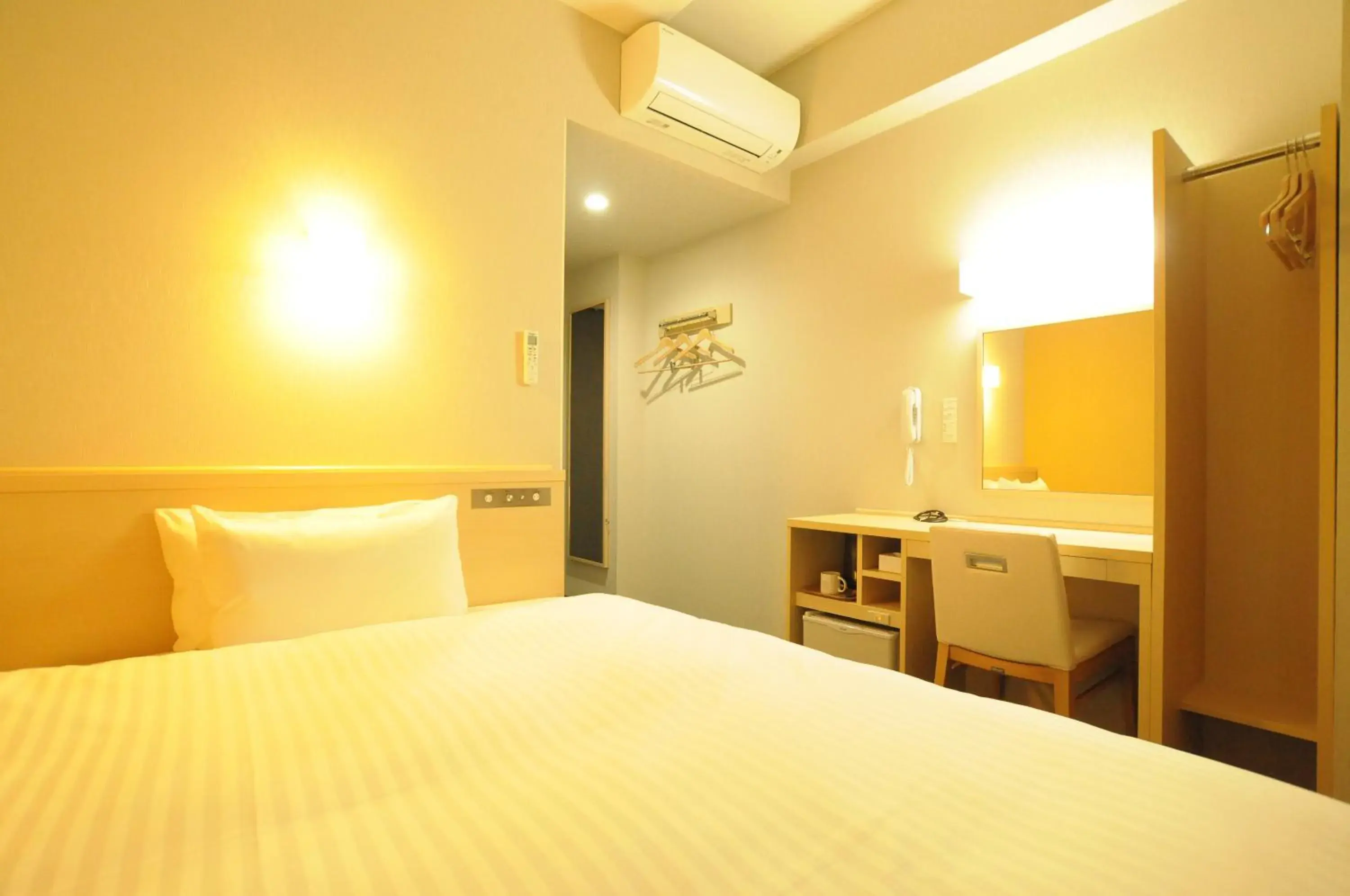 Bed in AB Hotel Omihachiman Bed in AB Hotel Omihachiman