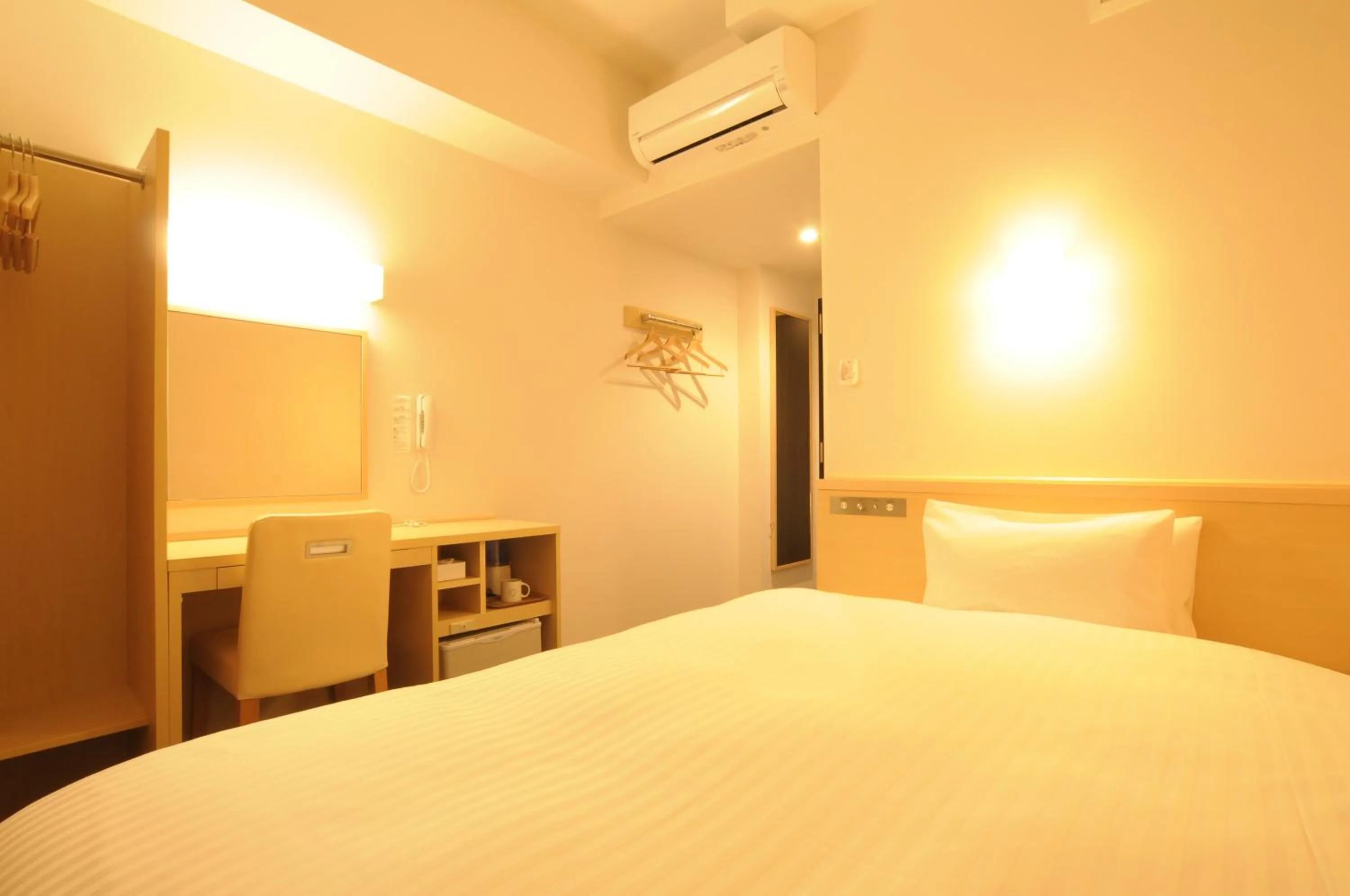 Bed in AB Hotel Ubeshinkawa